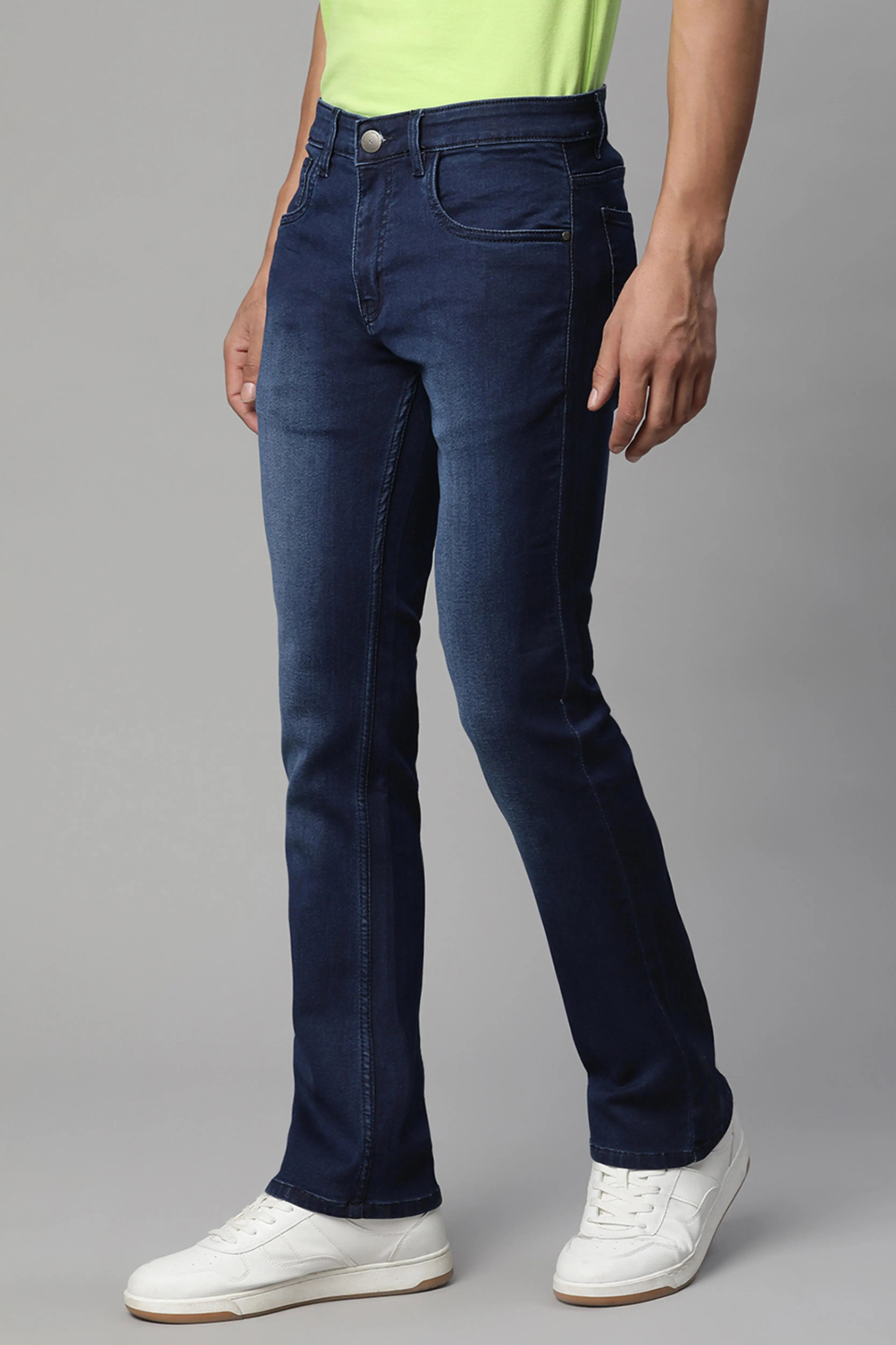 Men Blue Faded Straight Denim Jeans - Global Republic