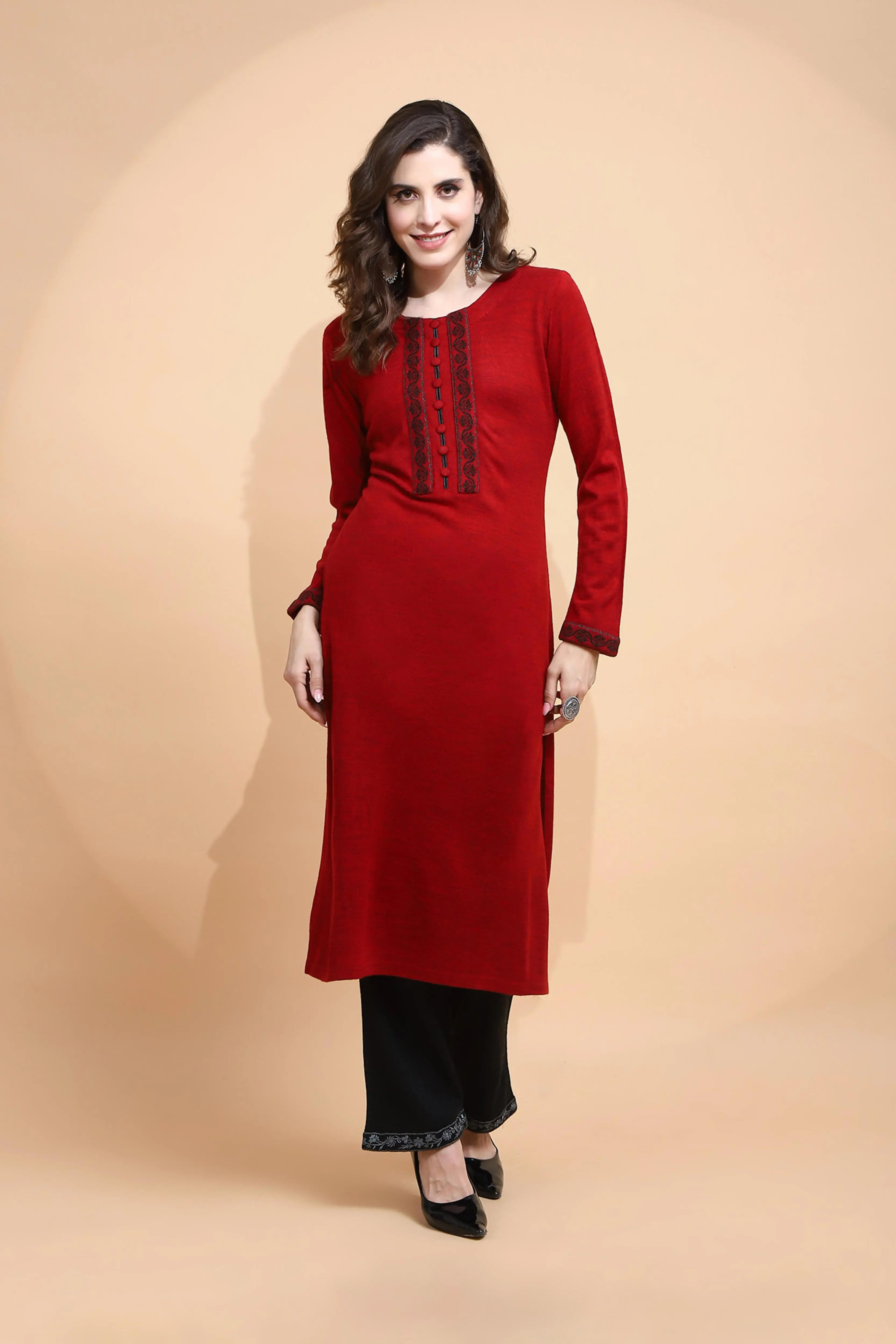 Maroon Woolen Regular Fit Kurta For Women - Global Republic