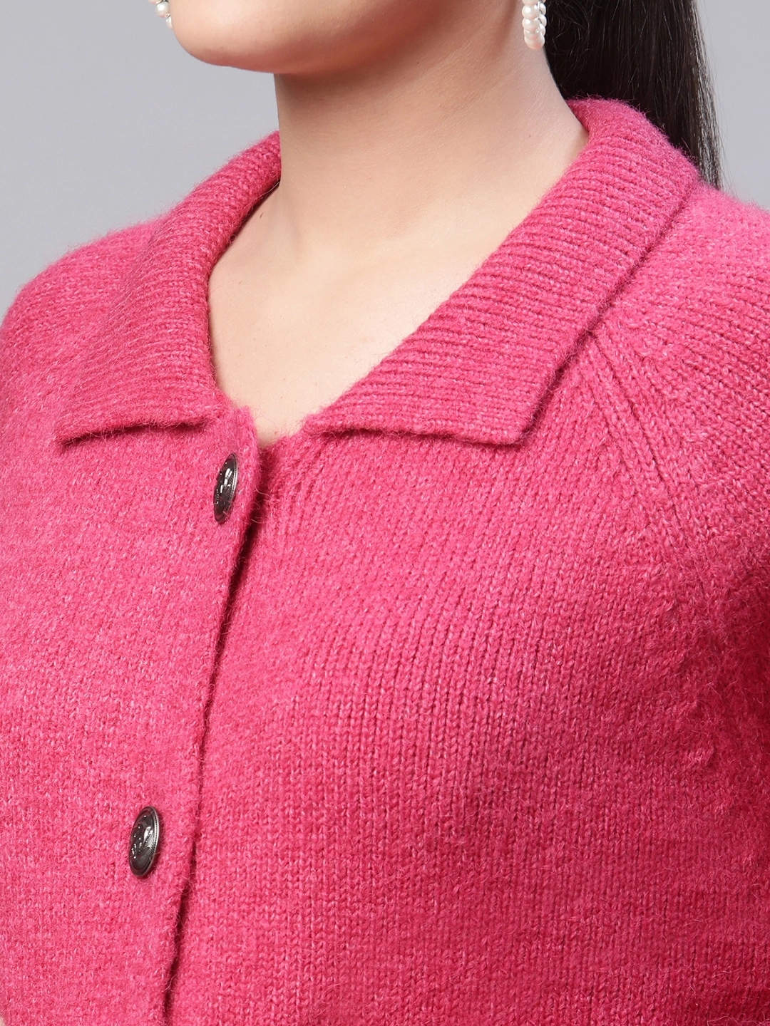 Buy Women Spread Collar Raglan Rose Regular Fit Pullover - Global Republic