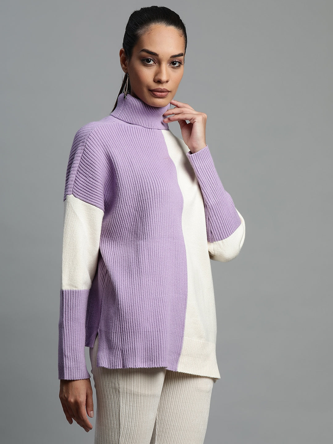 Lilac & Off White Solid Rayon Pullover - Global Republic