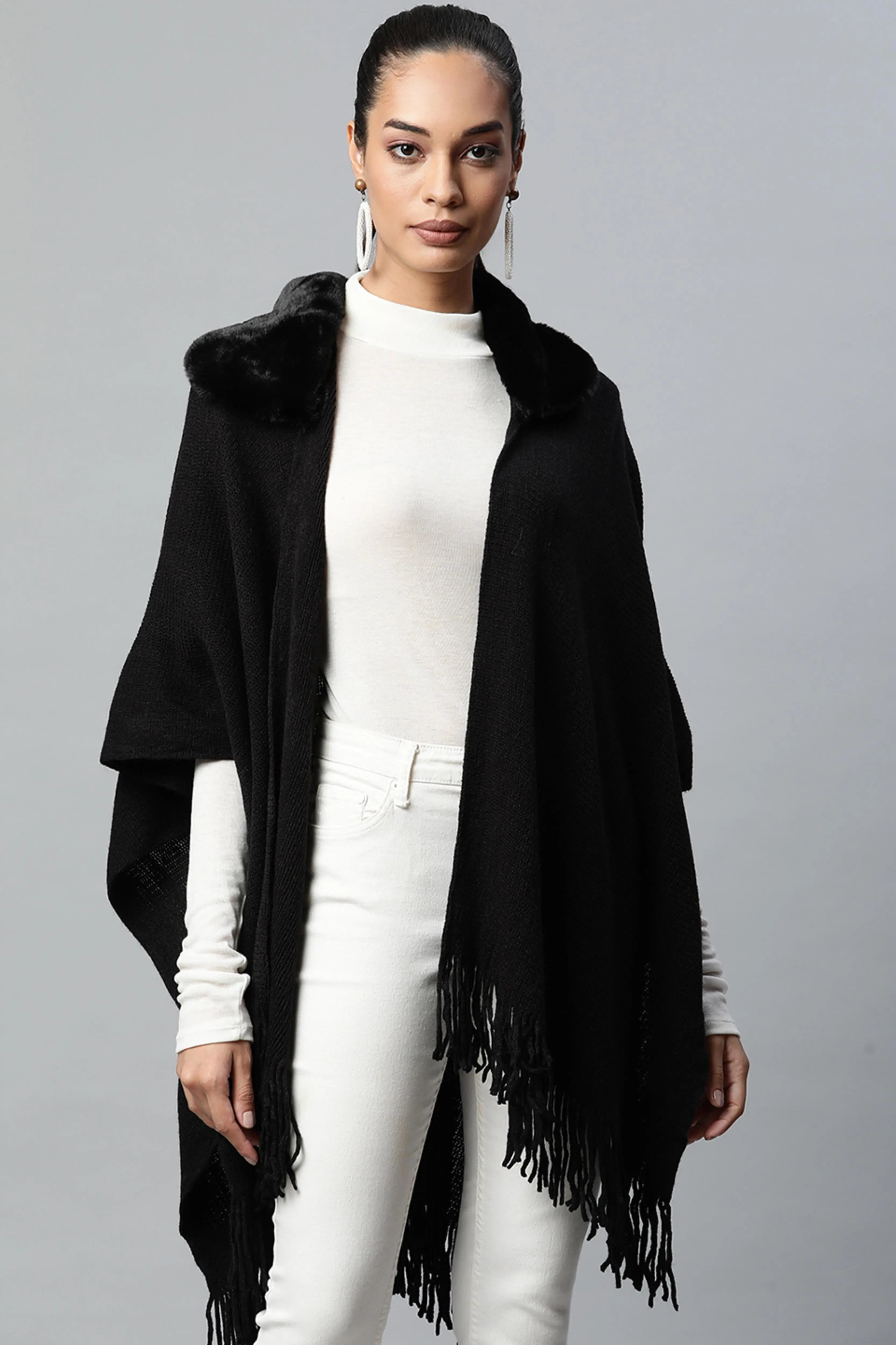 Women Black Round Fur Collar Continuous Cape