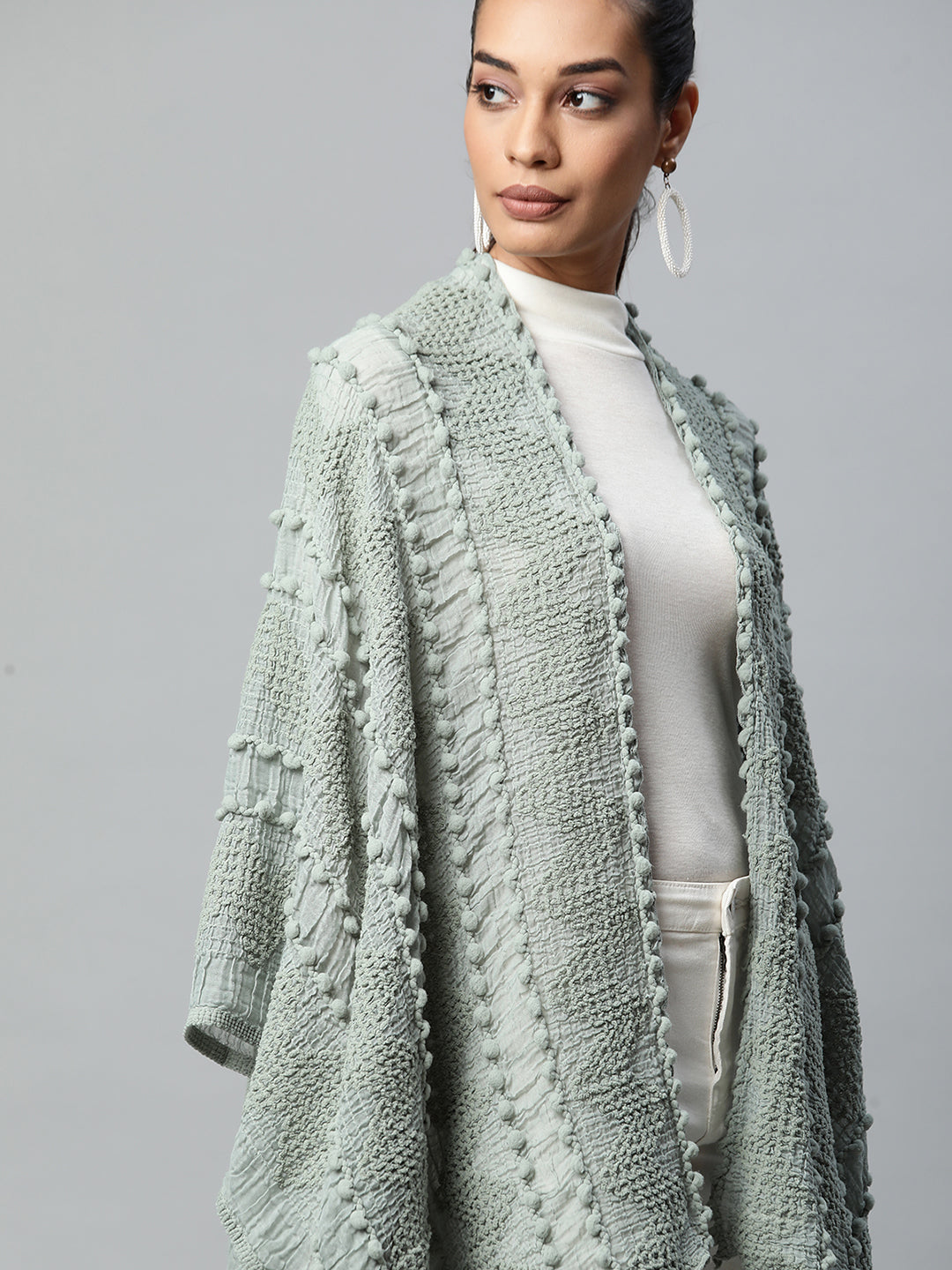 Women Green Free Fall Textured Quarter Sleeves Cape