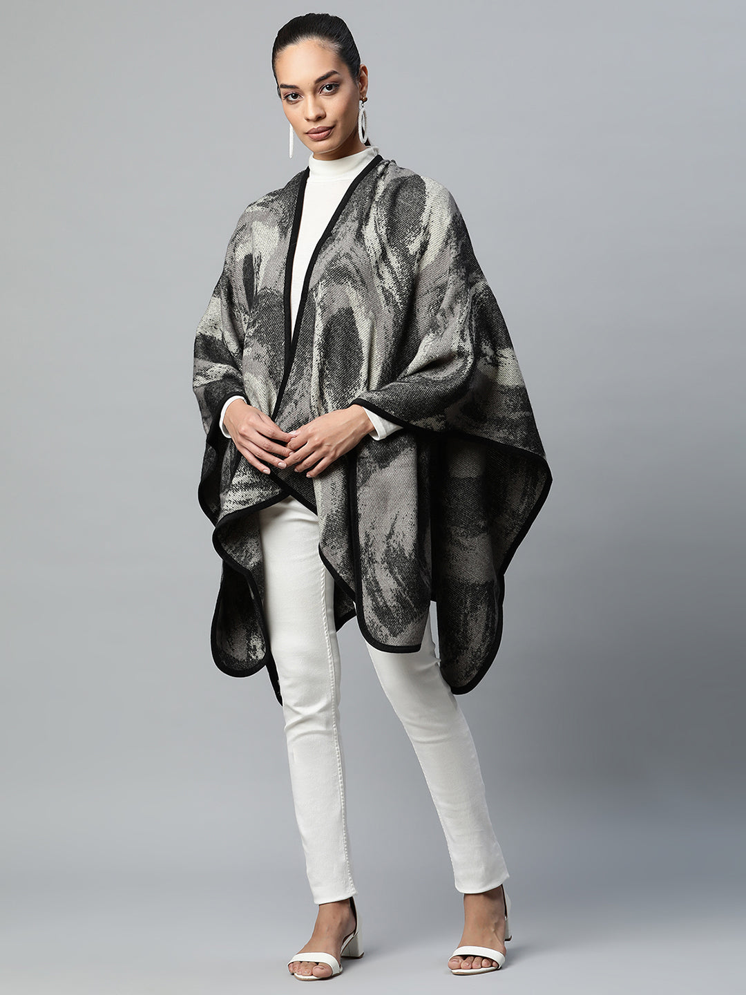 Grey Abstract Pattern Heavy Cape - Global Republic