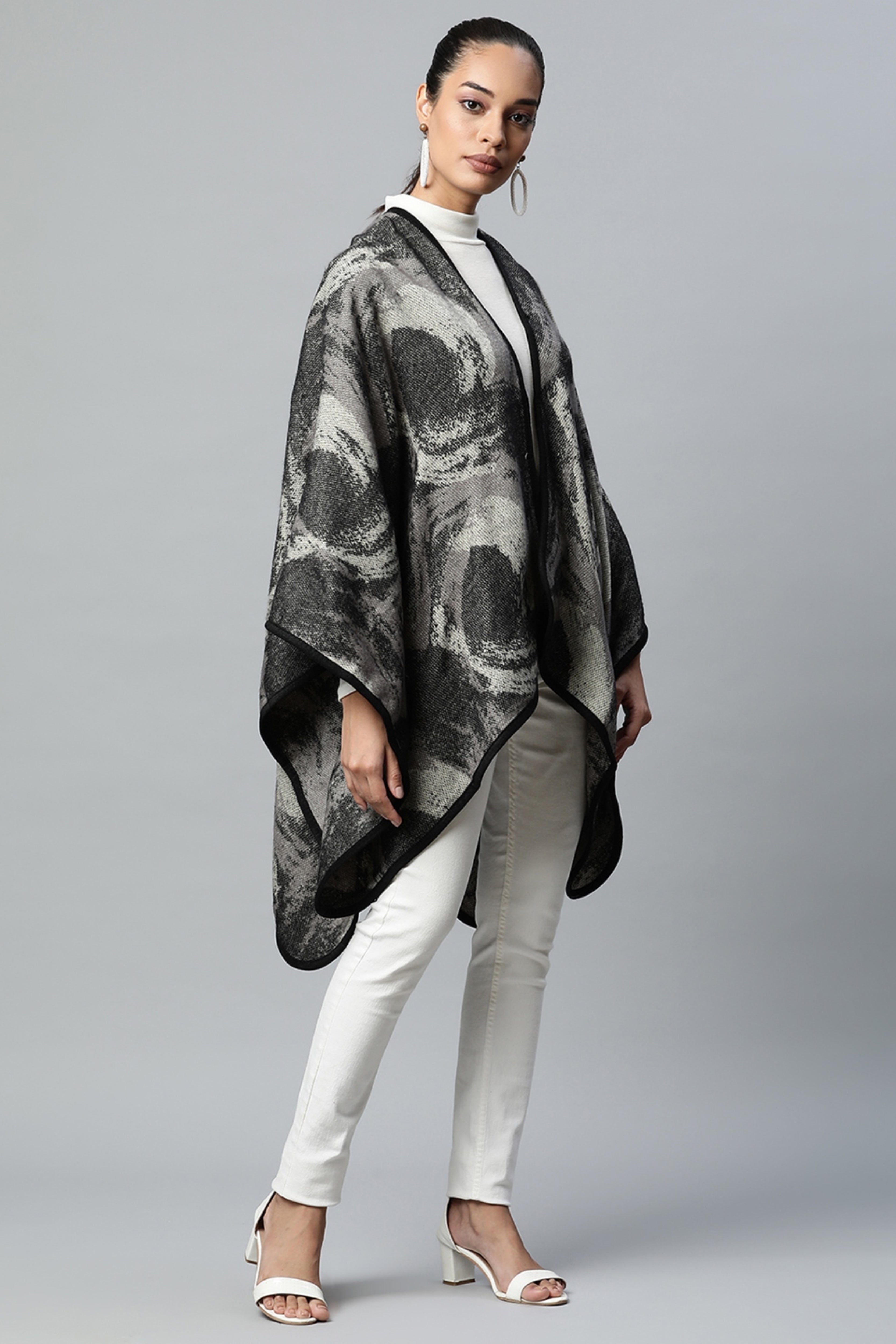 Grey Abstract Pattern Heavy Cape