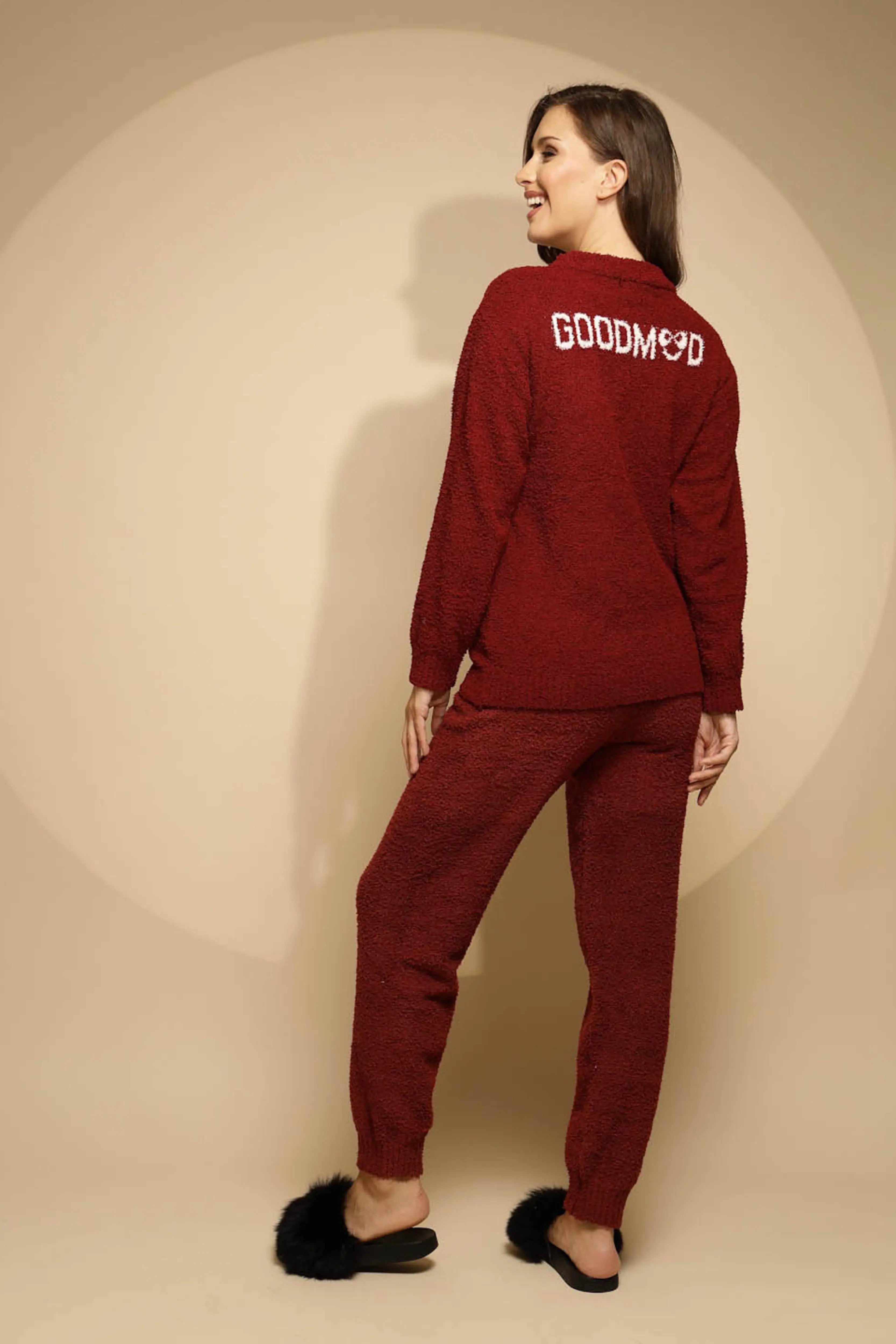 Red Solid Full Sleeve Round Neck Night Suit - Global Republic