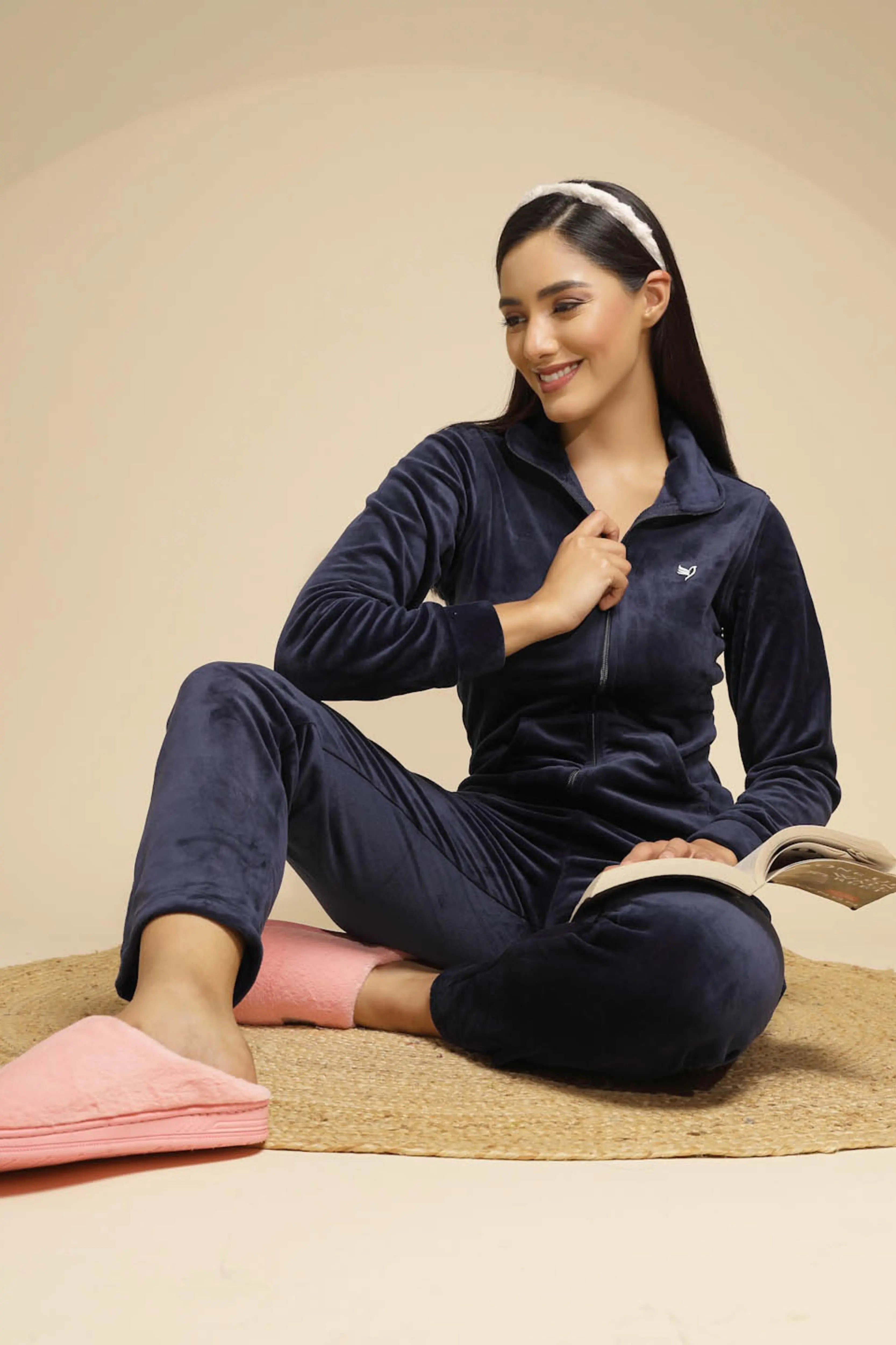 Blue Solid Full Sleeve Collared Neck Hosiery Night Suit Set