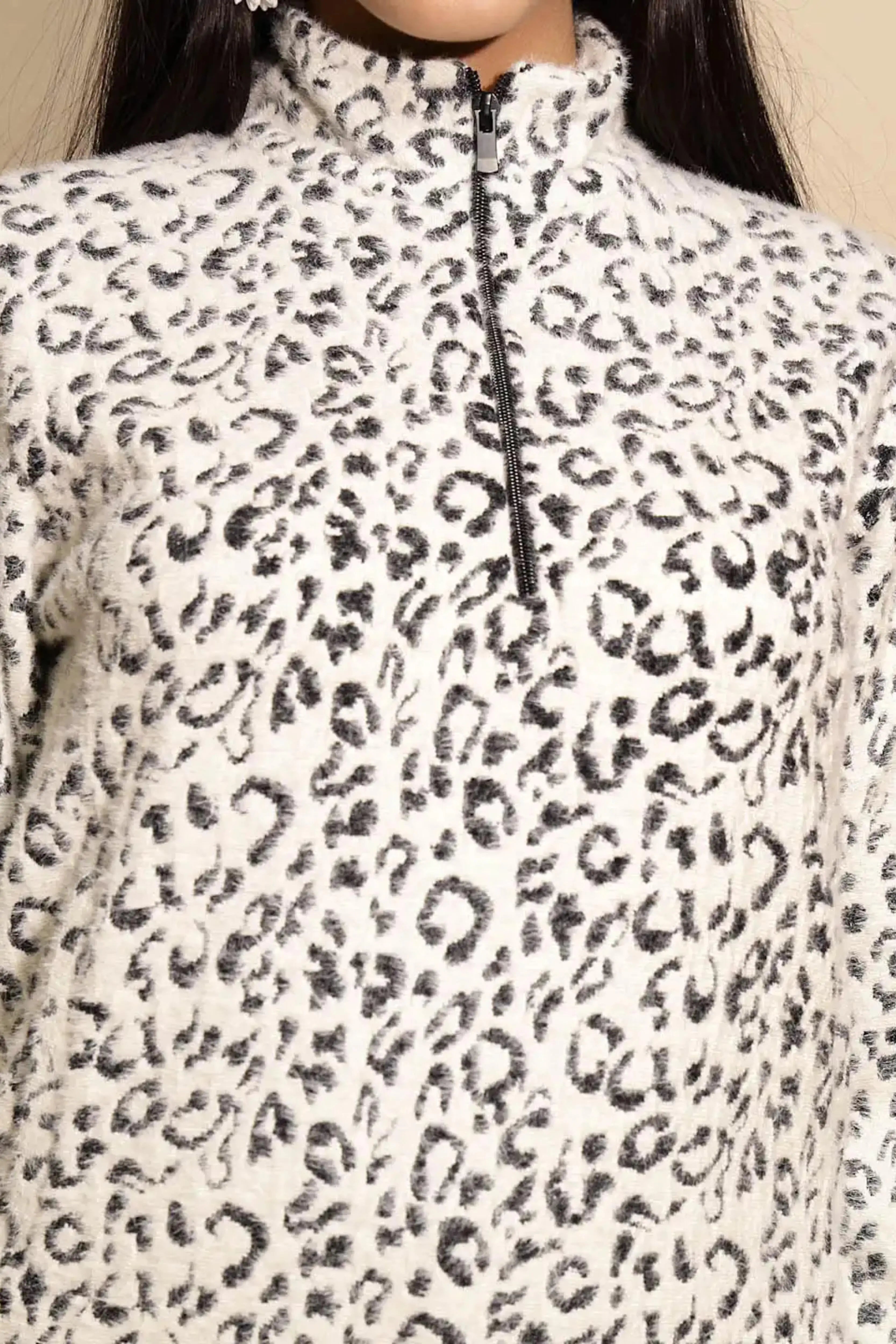 Black and white Animal print Full Sleeve Turtle Neck Hosiery Sweatshirt - Global Republic