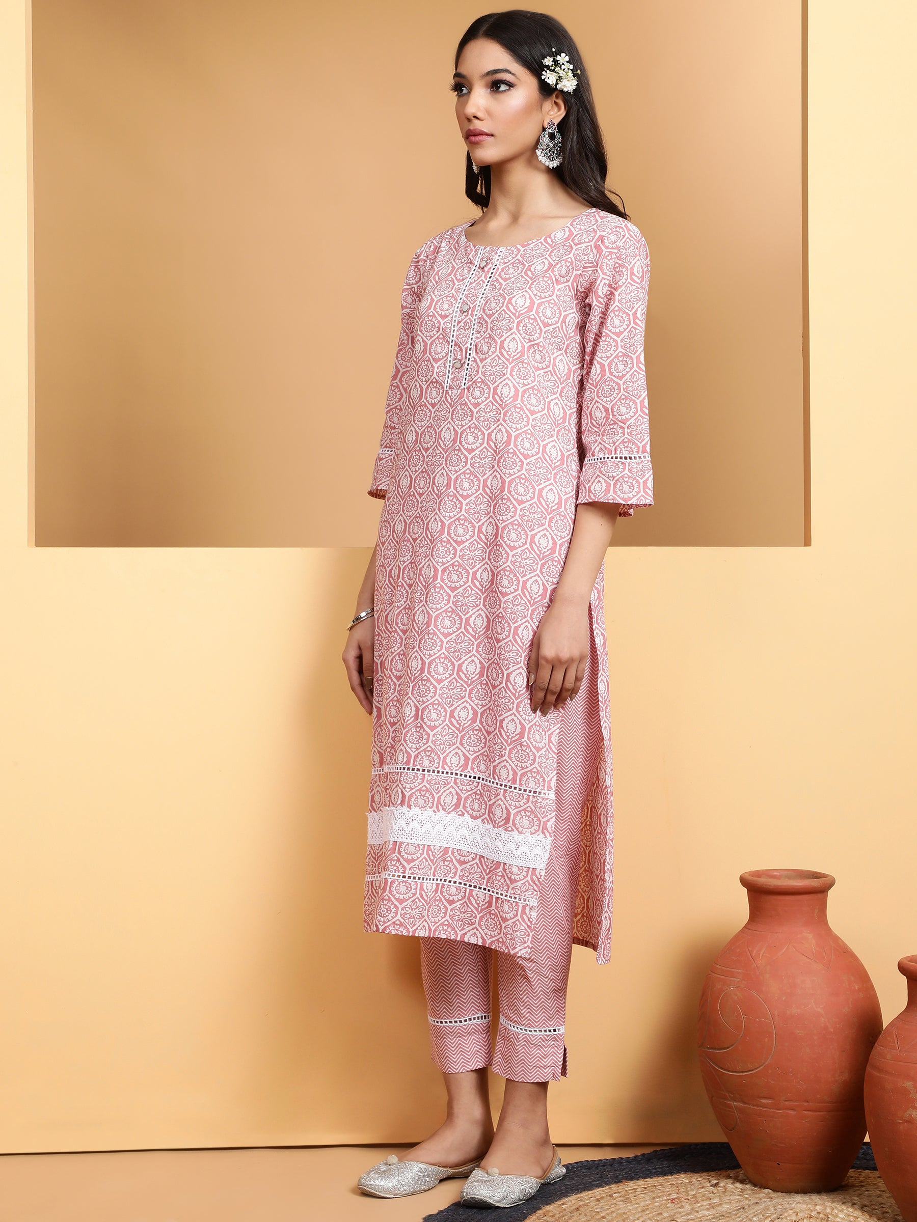 Women Pink Round Neck Printed Straight Kurta Set