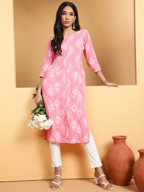 Women Pink Round Neck Printed Kurta