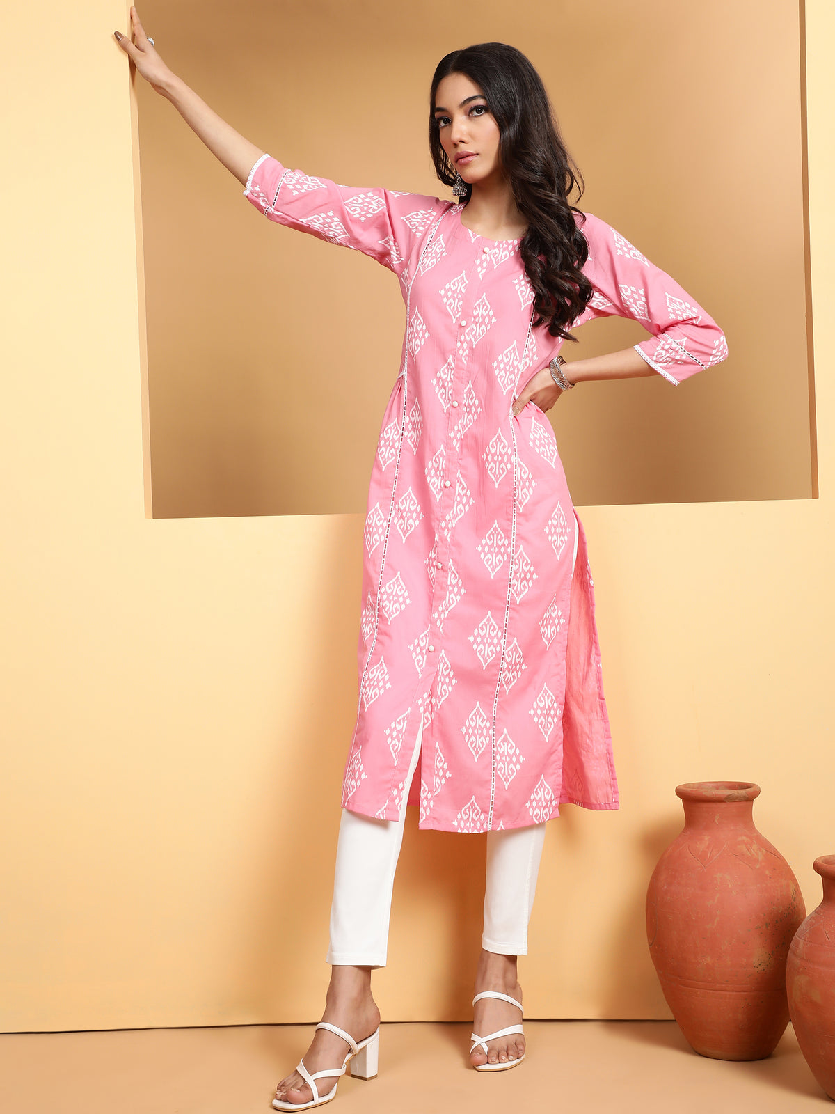 Women Pink Round Neck Printed Kurta