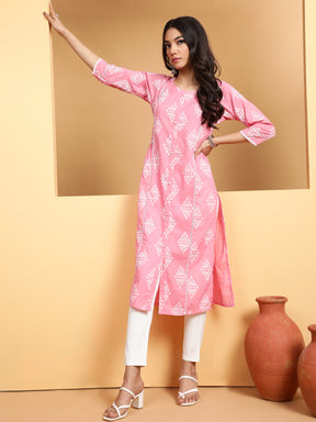 Women Pink Round Neck Printed Kurta