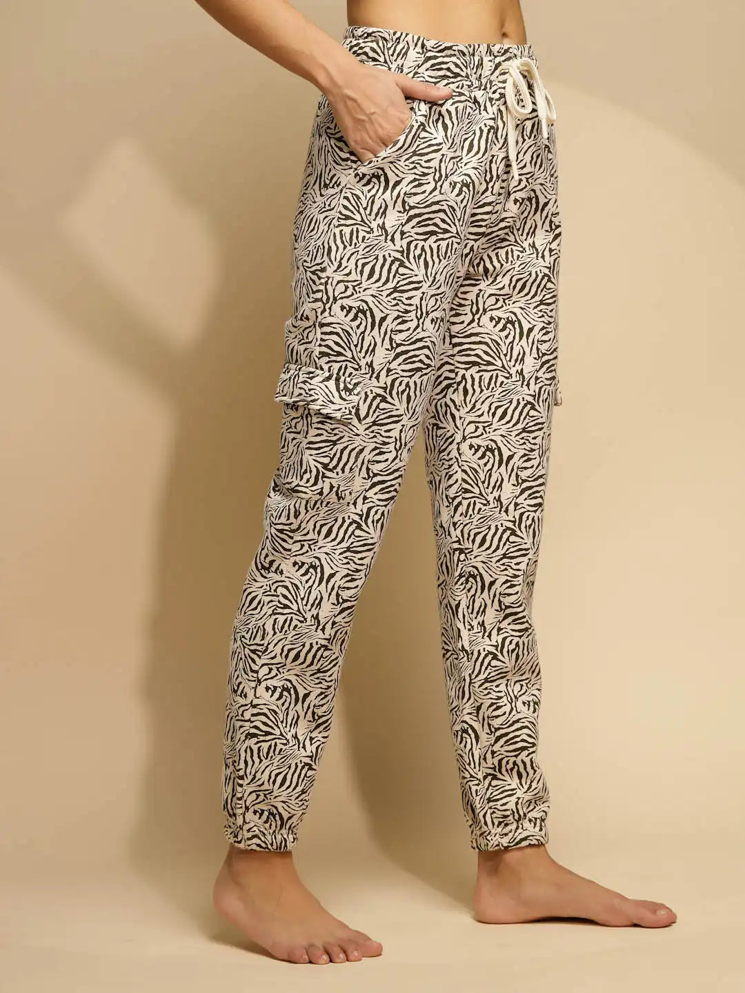 Black Solid Low Rise cotton Lower - Global Republic