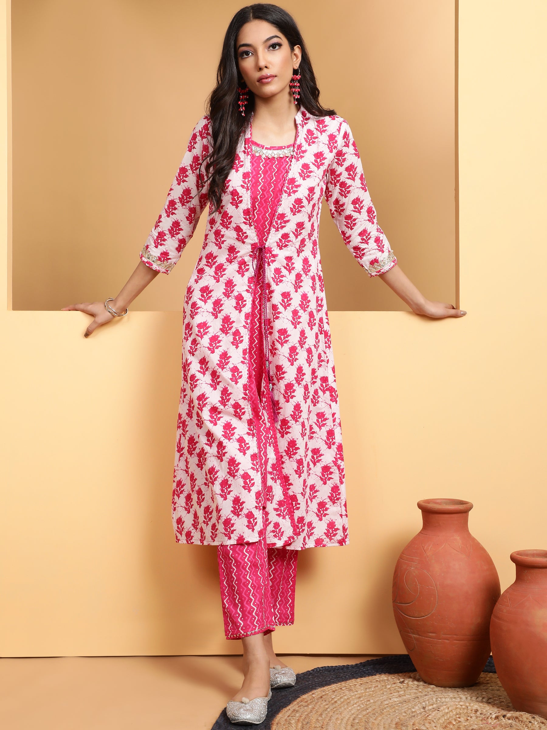 Women Hot Pink Round Neck Printed Kurta Set