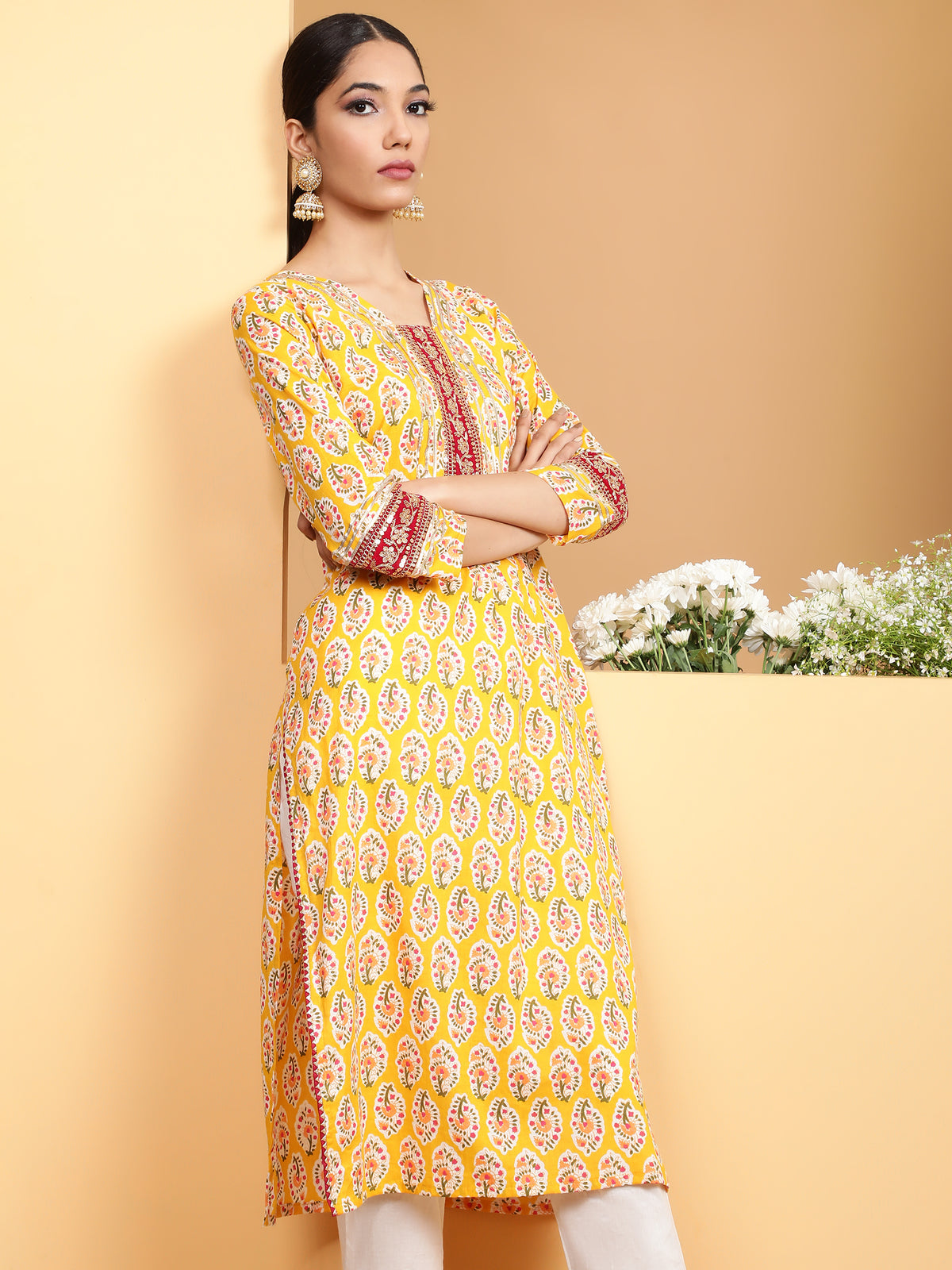 Women Mustard Round Neck Printed Kurta