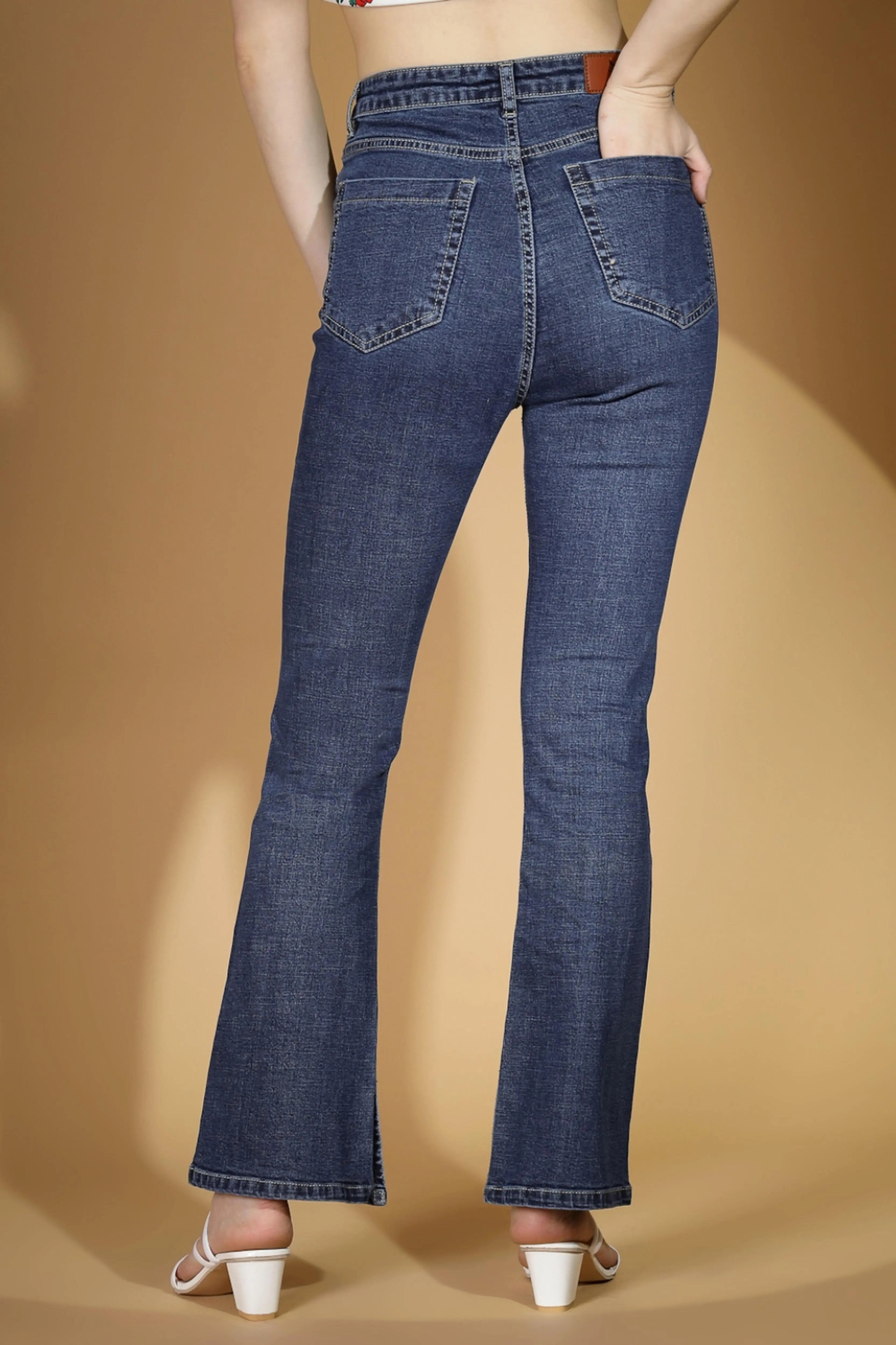 Women Blue Skin Fit Flared Leg Stretchable Jeans - Global Republic