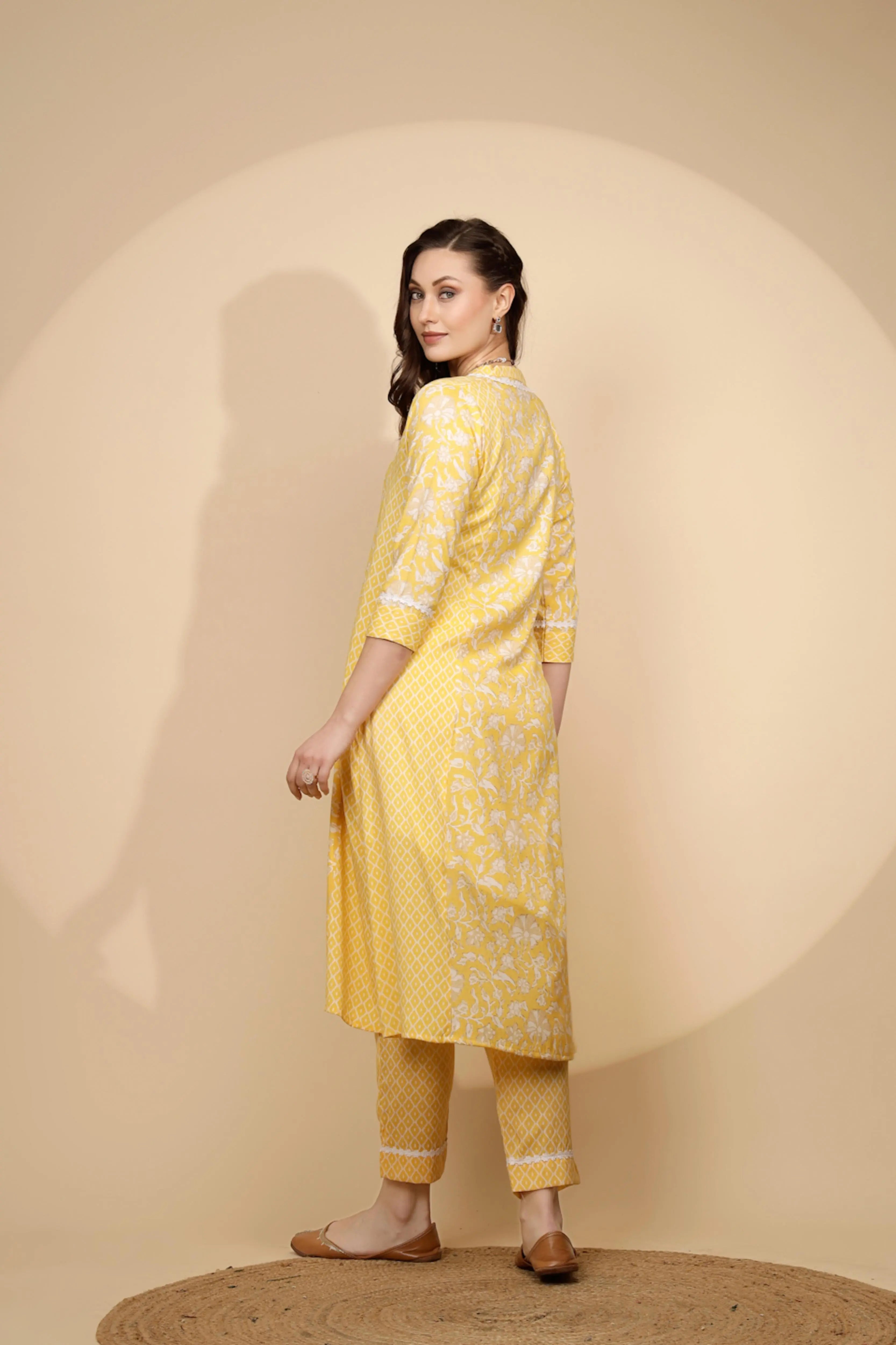 Yellow Cotton Regular Fit Kurta Set For Women - Global Republic