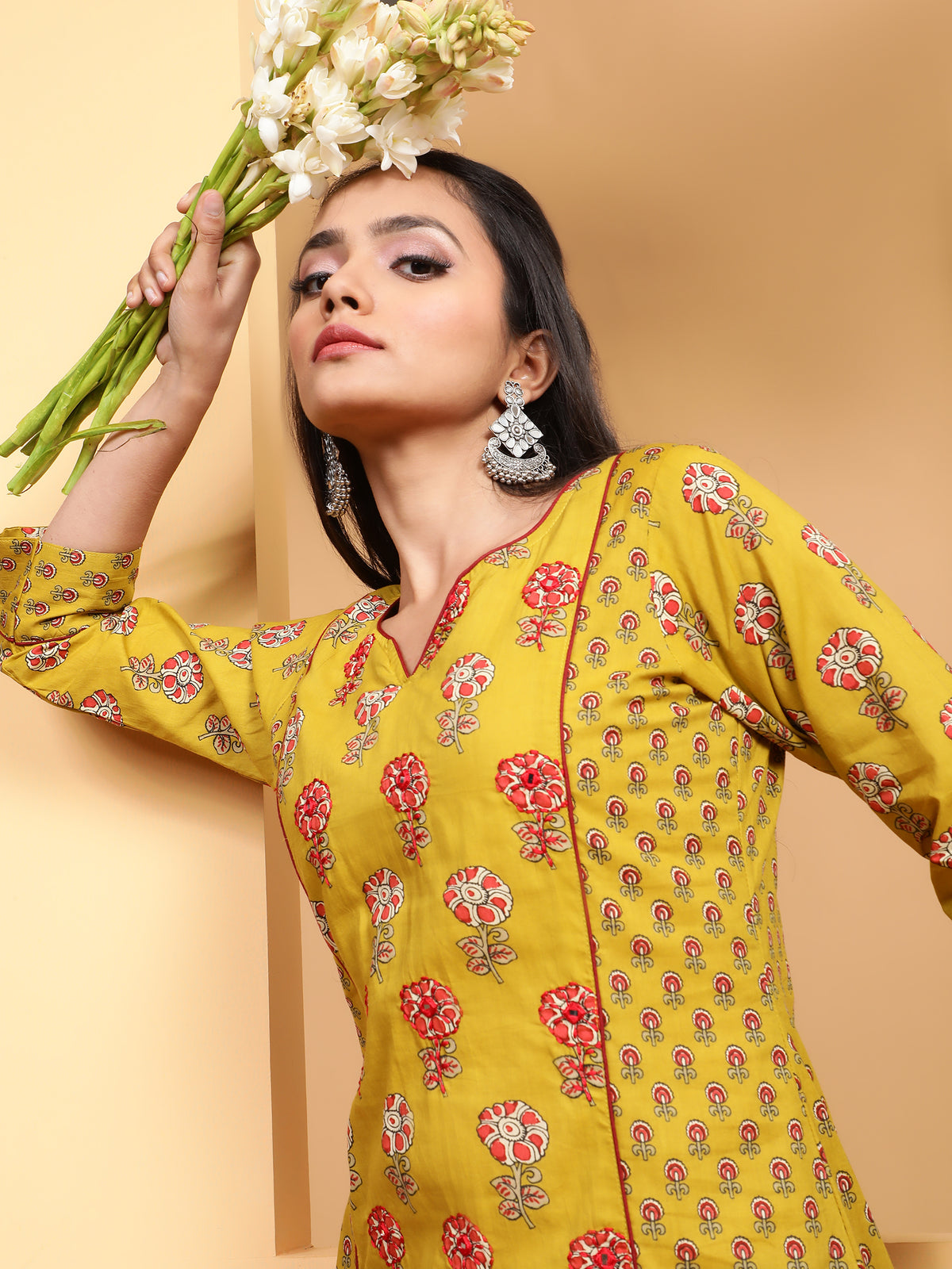 Women Mustard V-Neck Printed Kurta