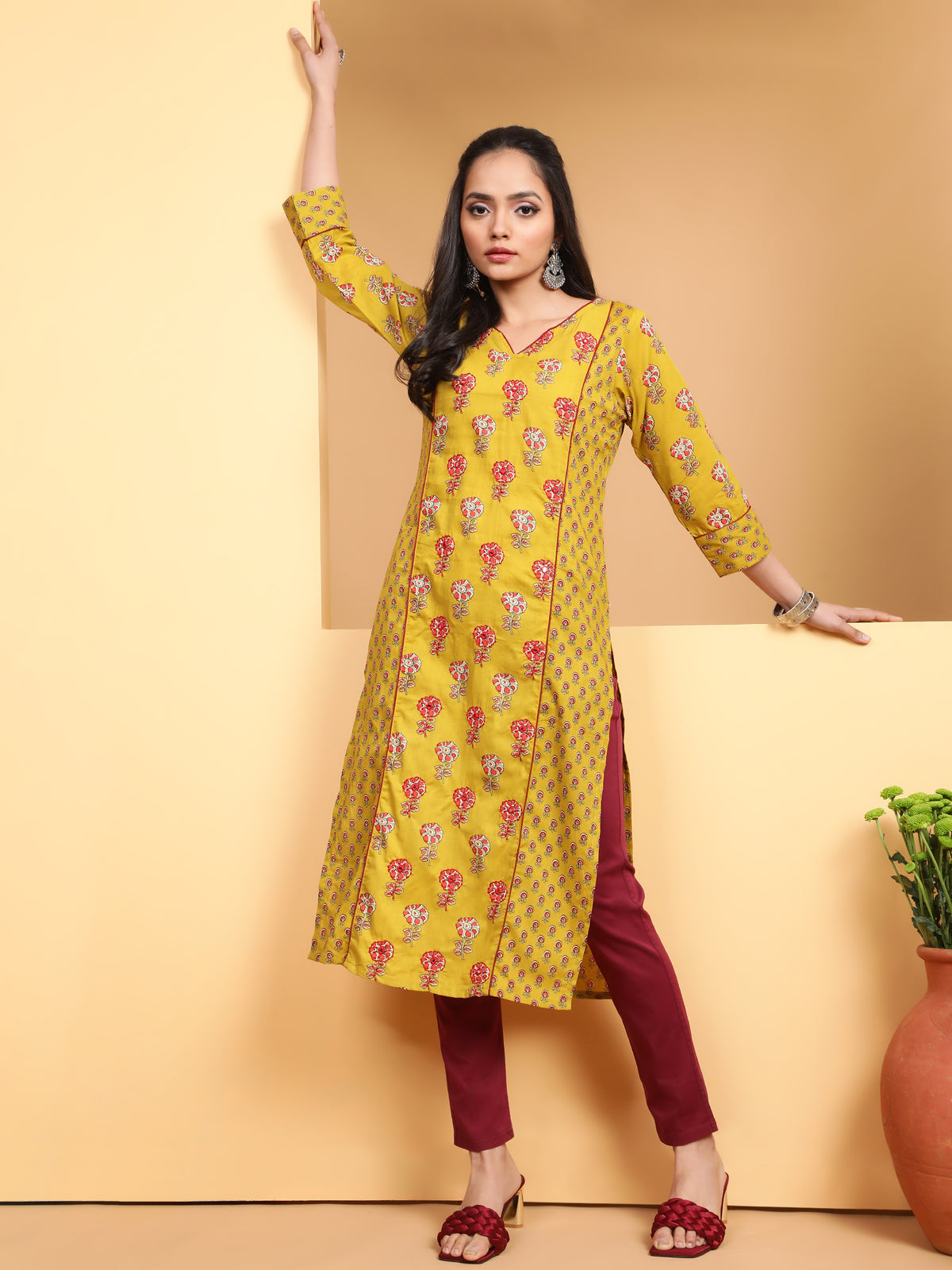 Women Mustard V-Neck Printed Kurta