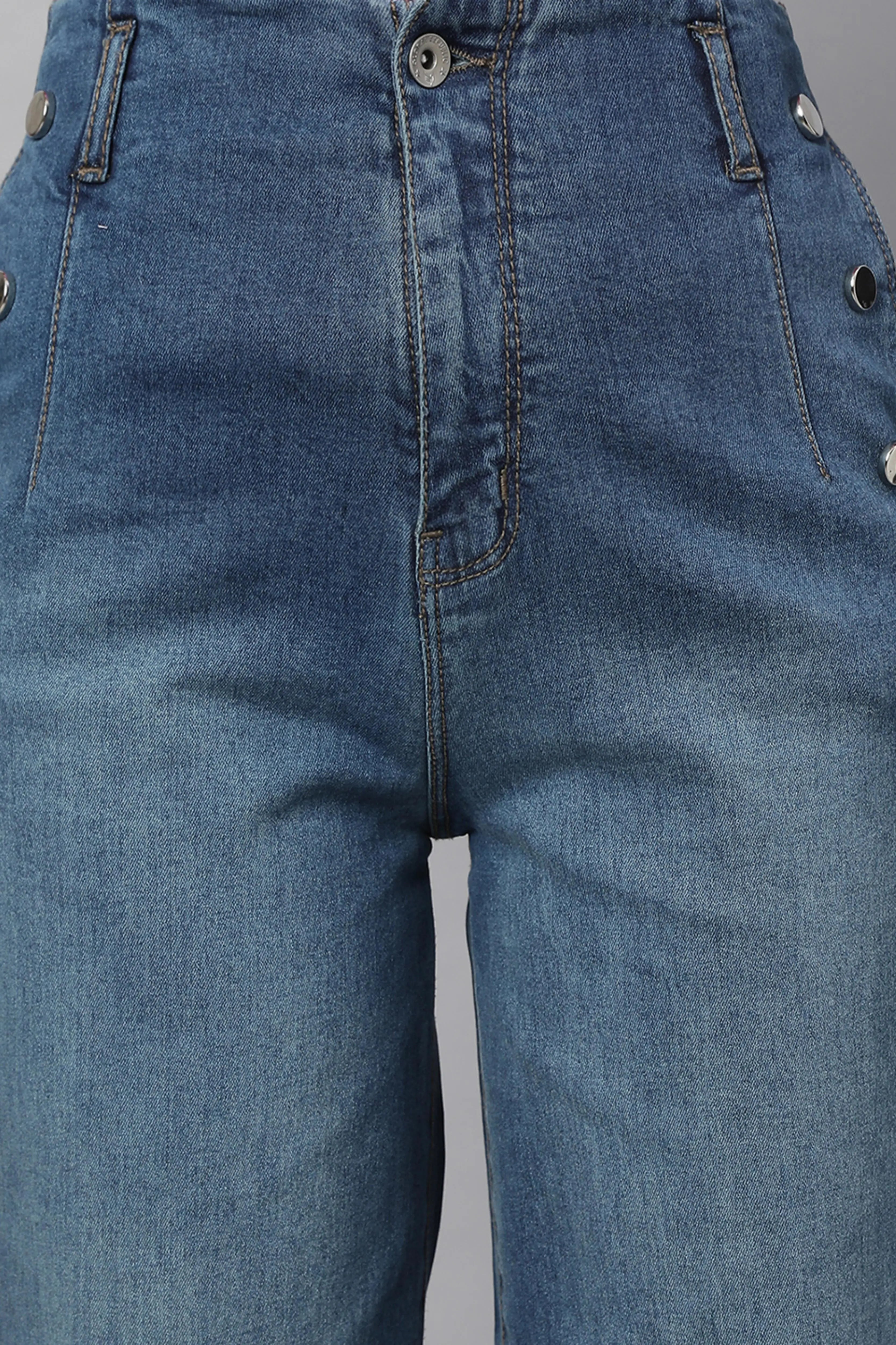 Women Flared Leg Straight Loose Fit Tint Blue Jeans - Global Republic