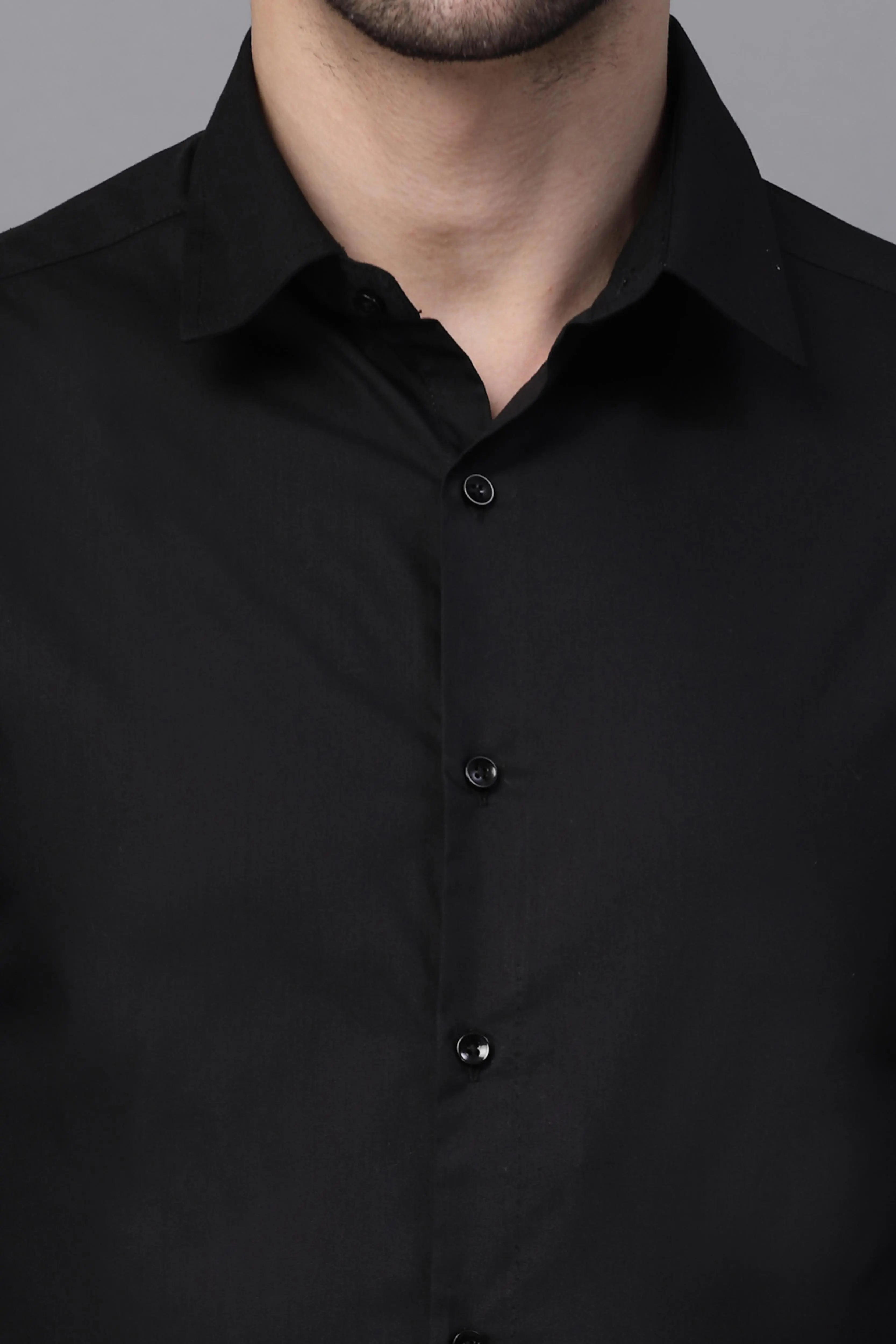 Mens Black Collar Neck Solid Regular Casual Shirt - Global Republic
