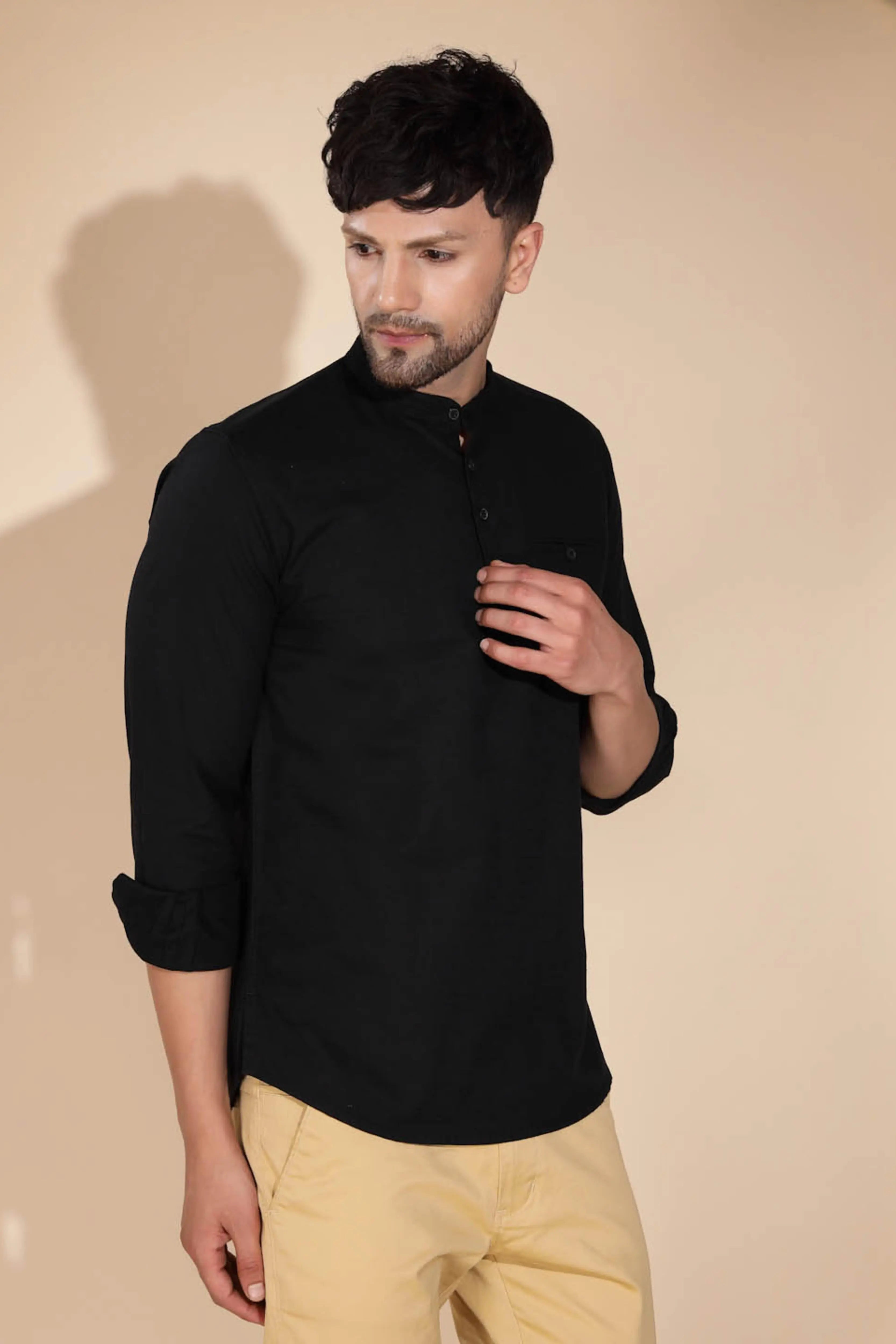 Mens Navy Blue Round Nack Solid Kurta - Global Republic