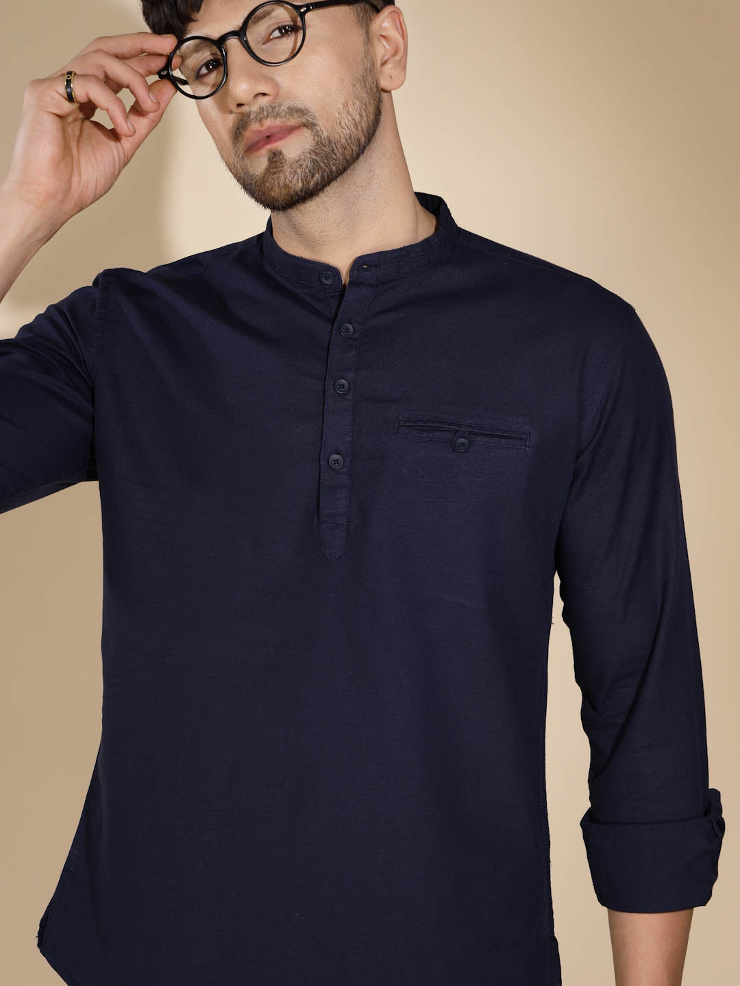 Mens Navy Blue Round Nack Solid Kurta - Global Republic
