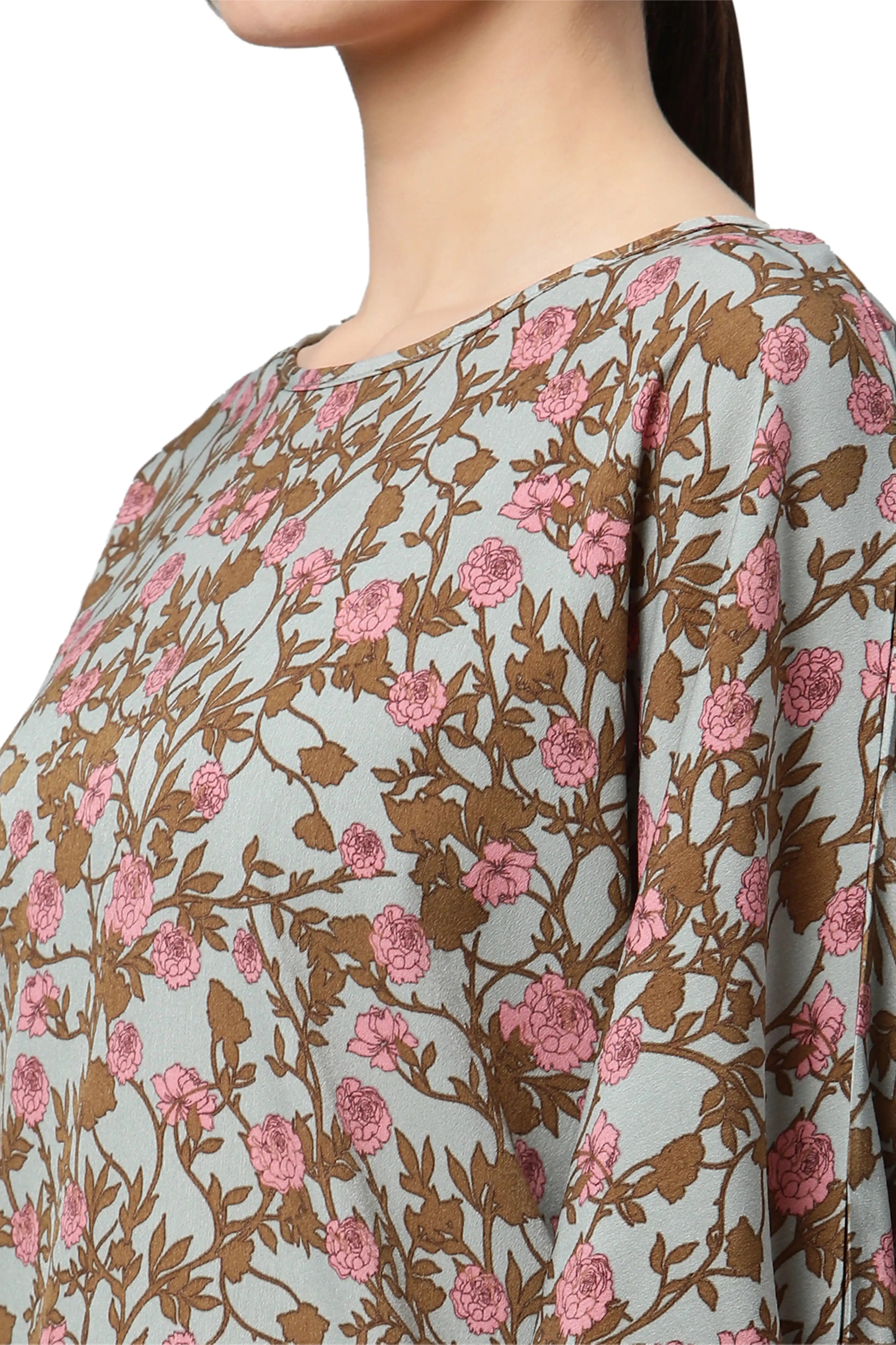 Regular Fit Floral Printed Top