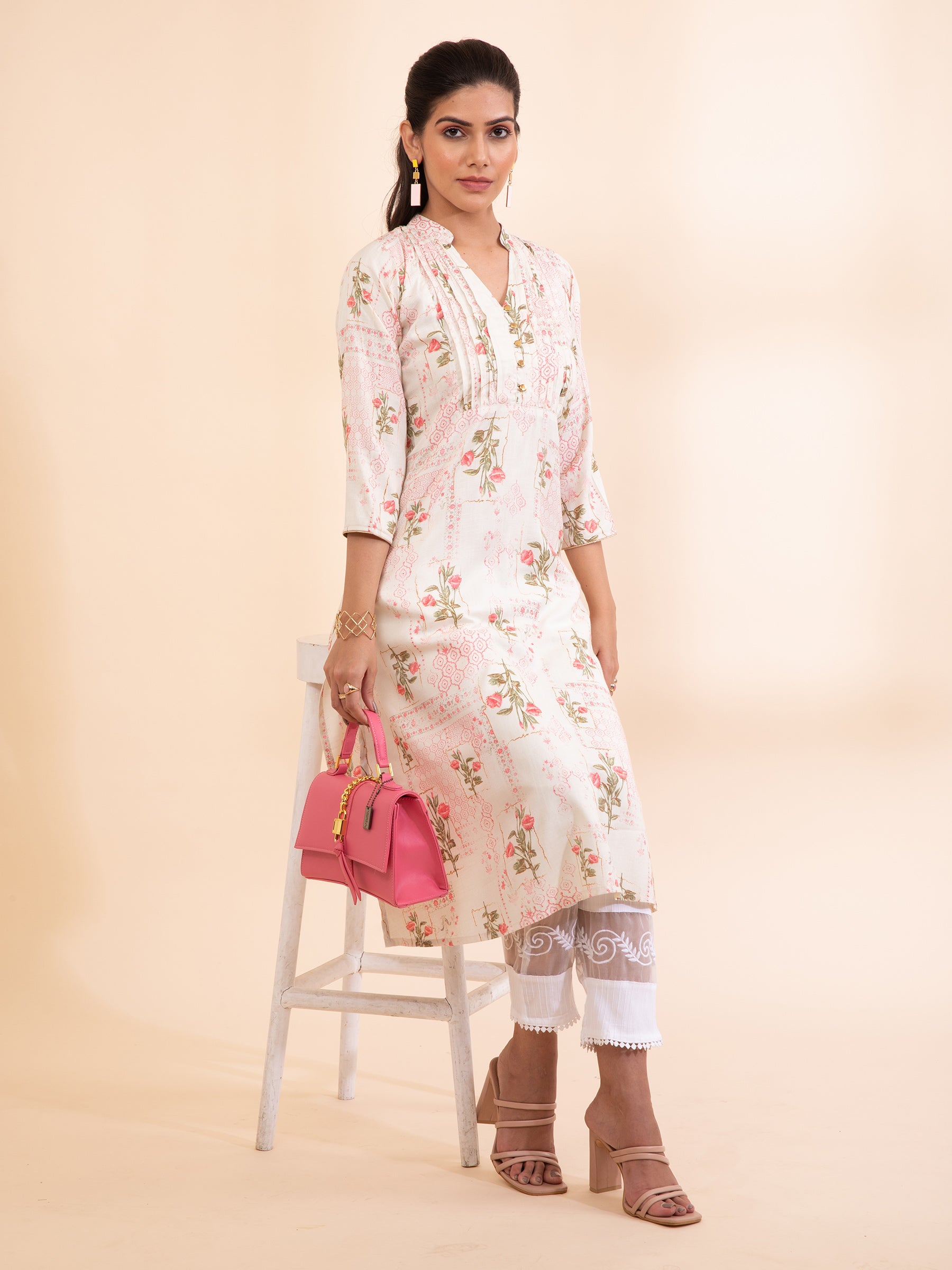 Women Cream V-Neck Printed Kurta - Global Republic