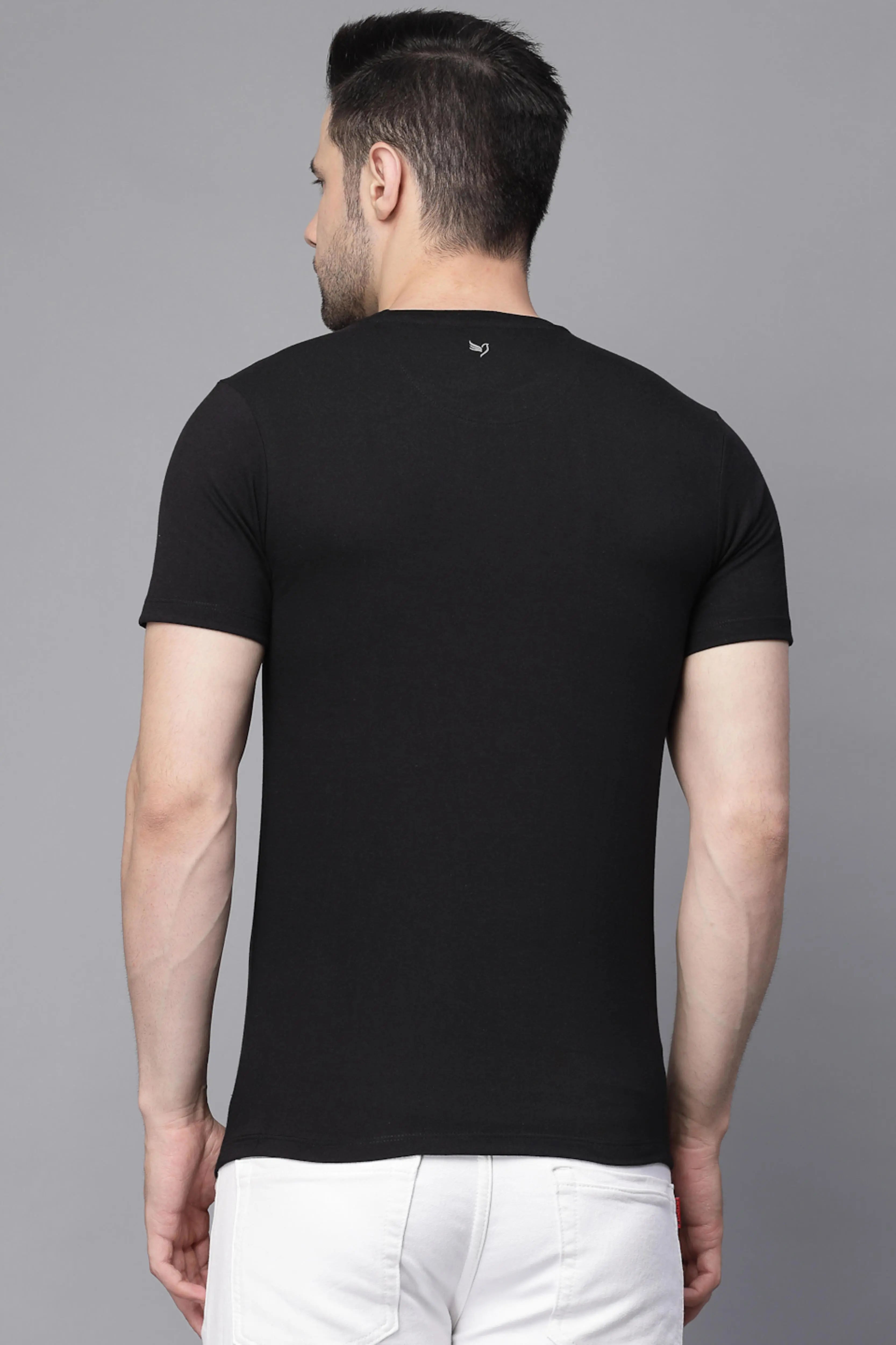 Black Round Neck Solid T-Shirt - Global Republic