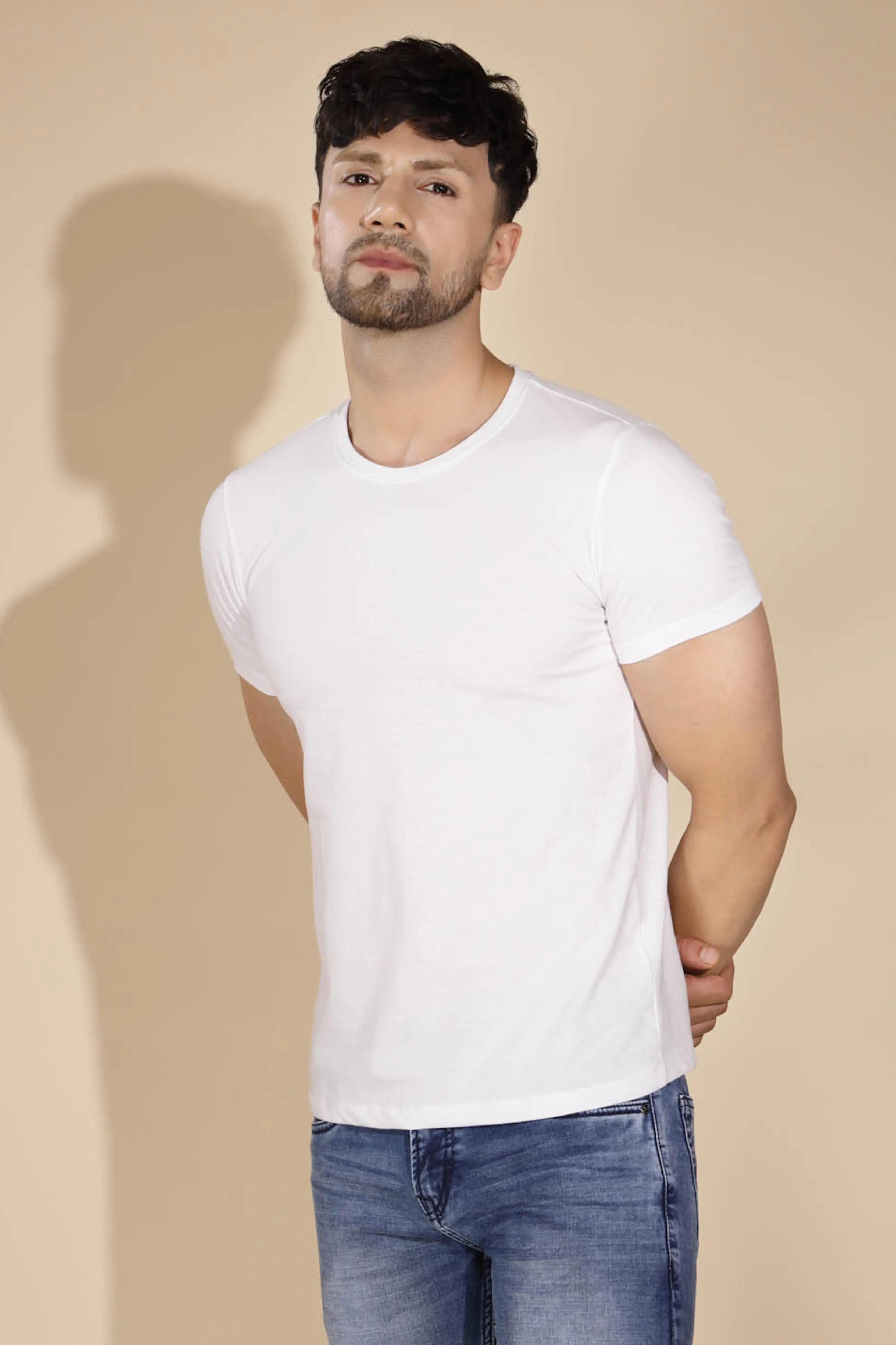 White Round Neck Solid T-Shirt - Global Republic