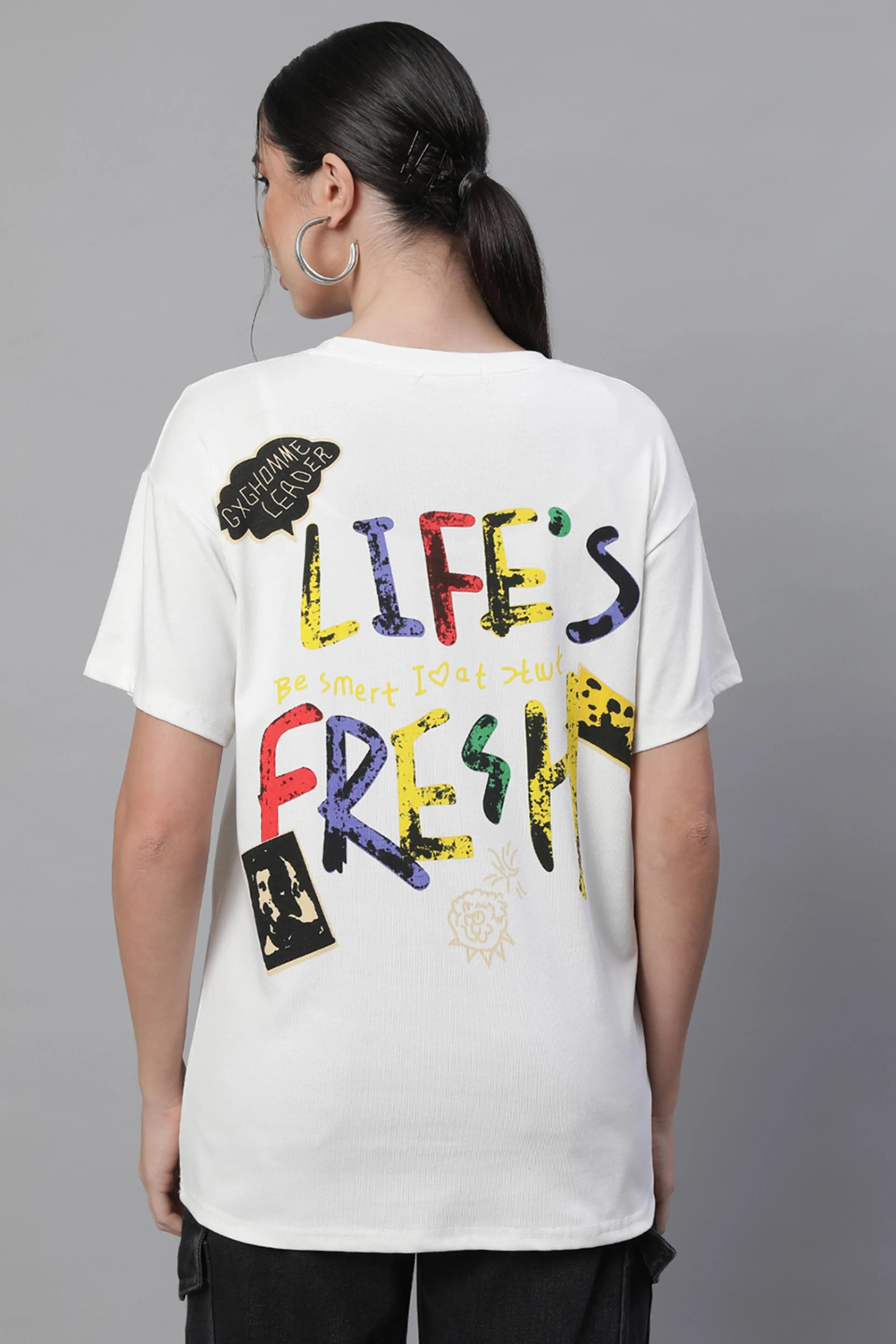 women white round neck printed top