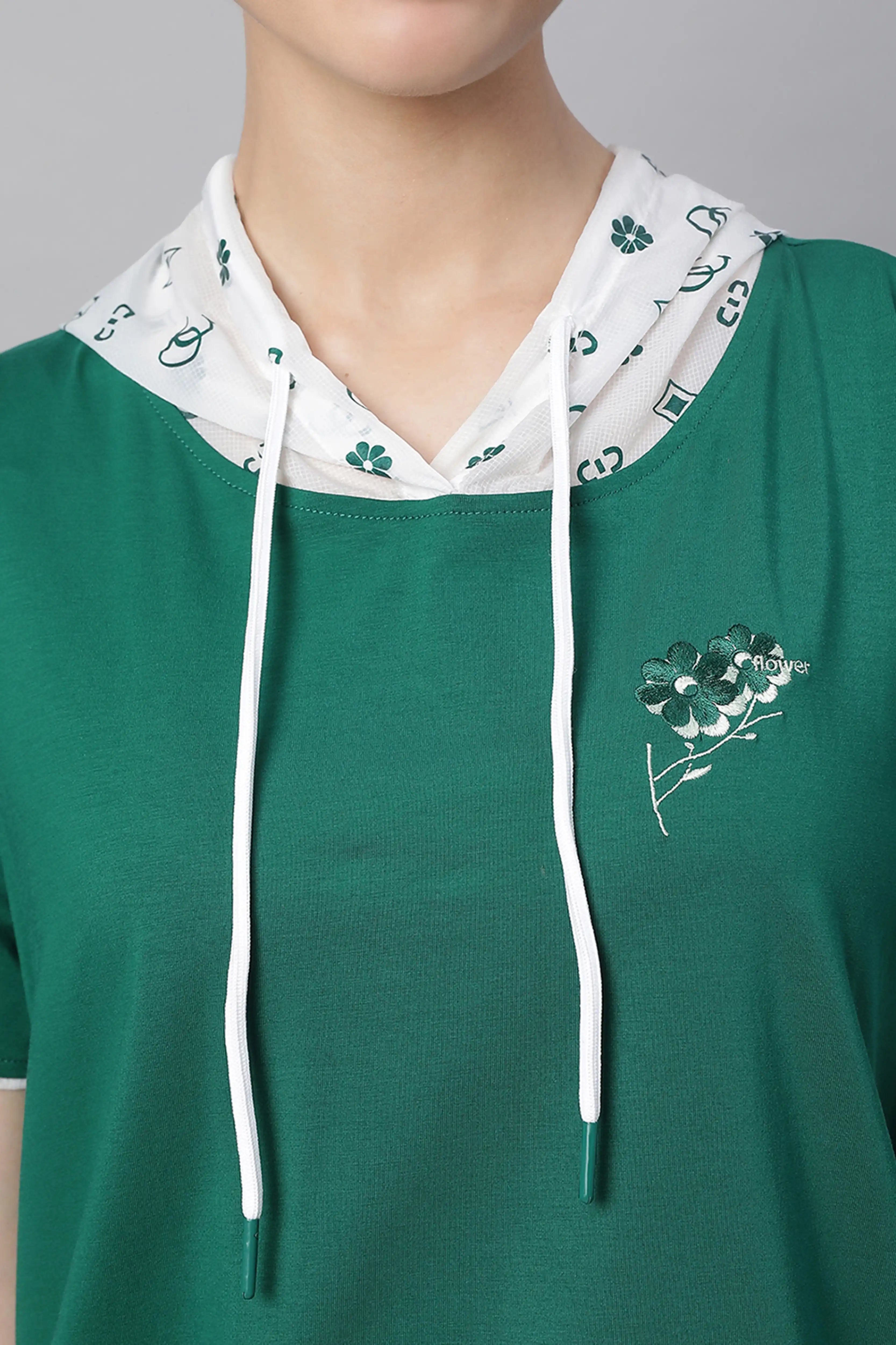 Green Regular Fit Hooded Top