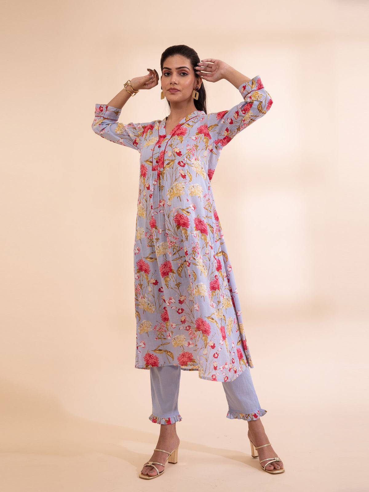 Women Blue Round Neck Printed Kurta Set