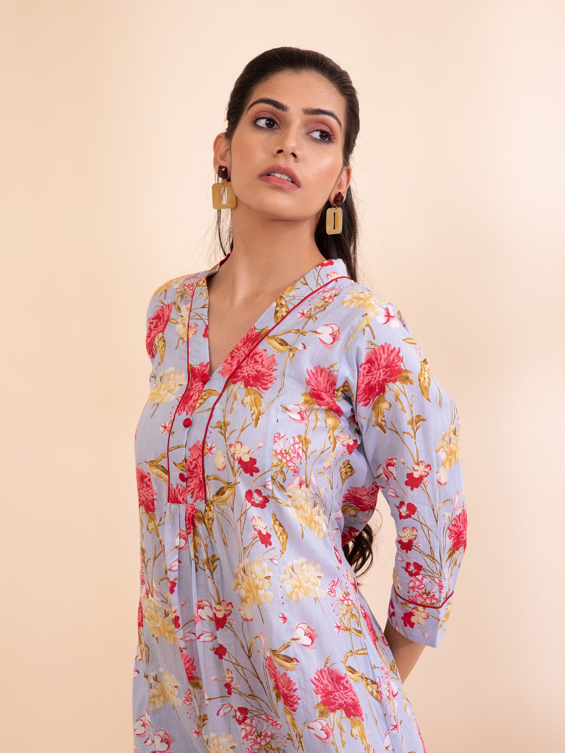 Women Blue Round Neck Printed Kurta Set - Global Republic