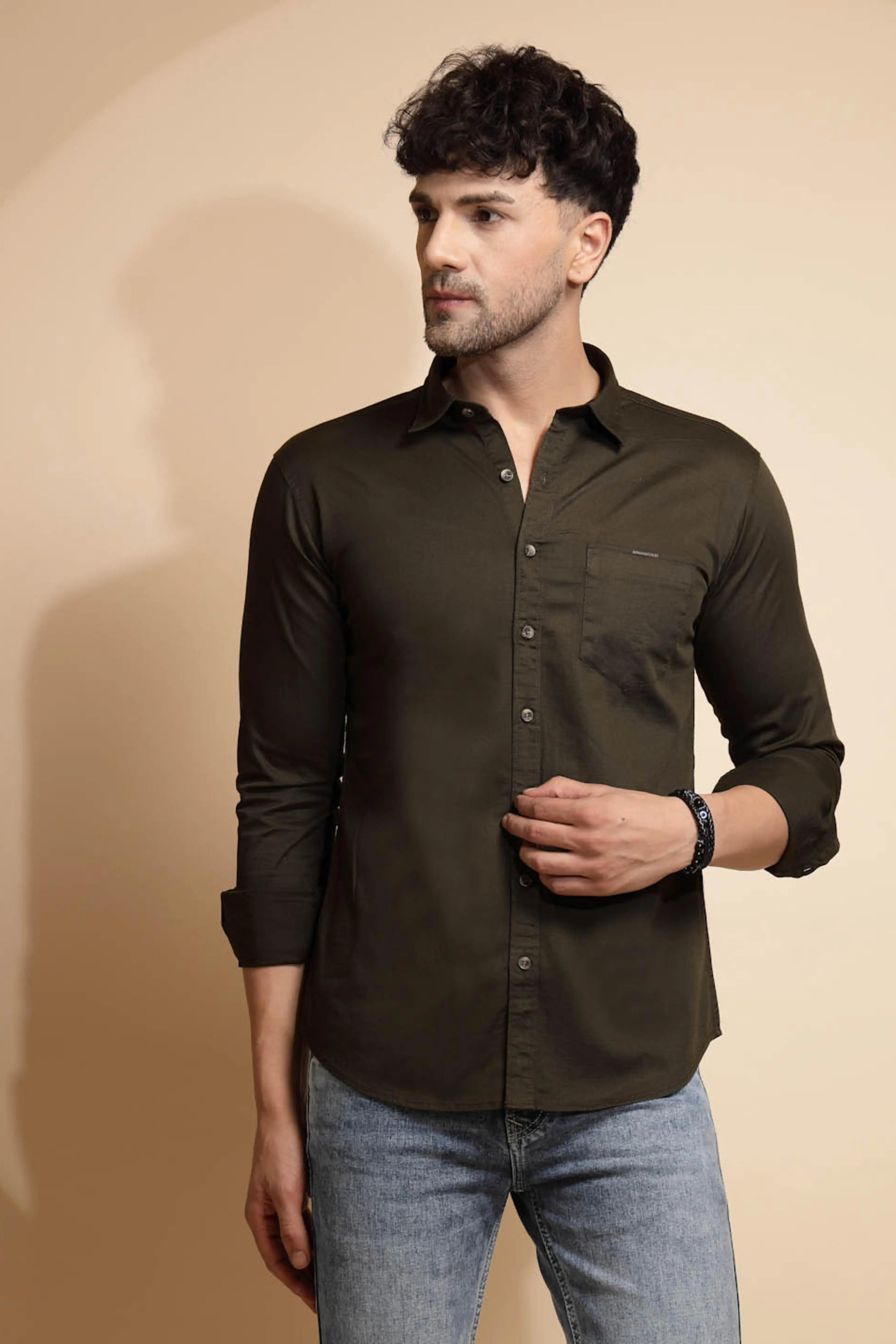 Olive Solid Full Sleeve Collared Neck Cotton Blend Shirt - Global Republic