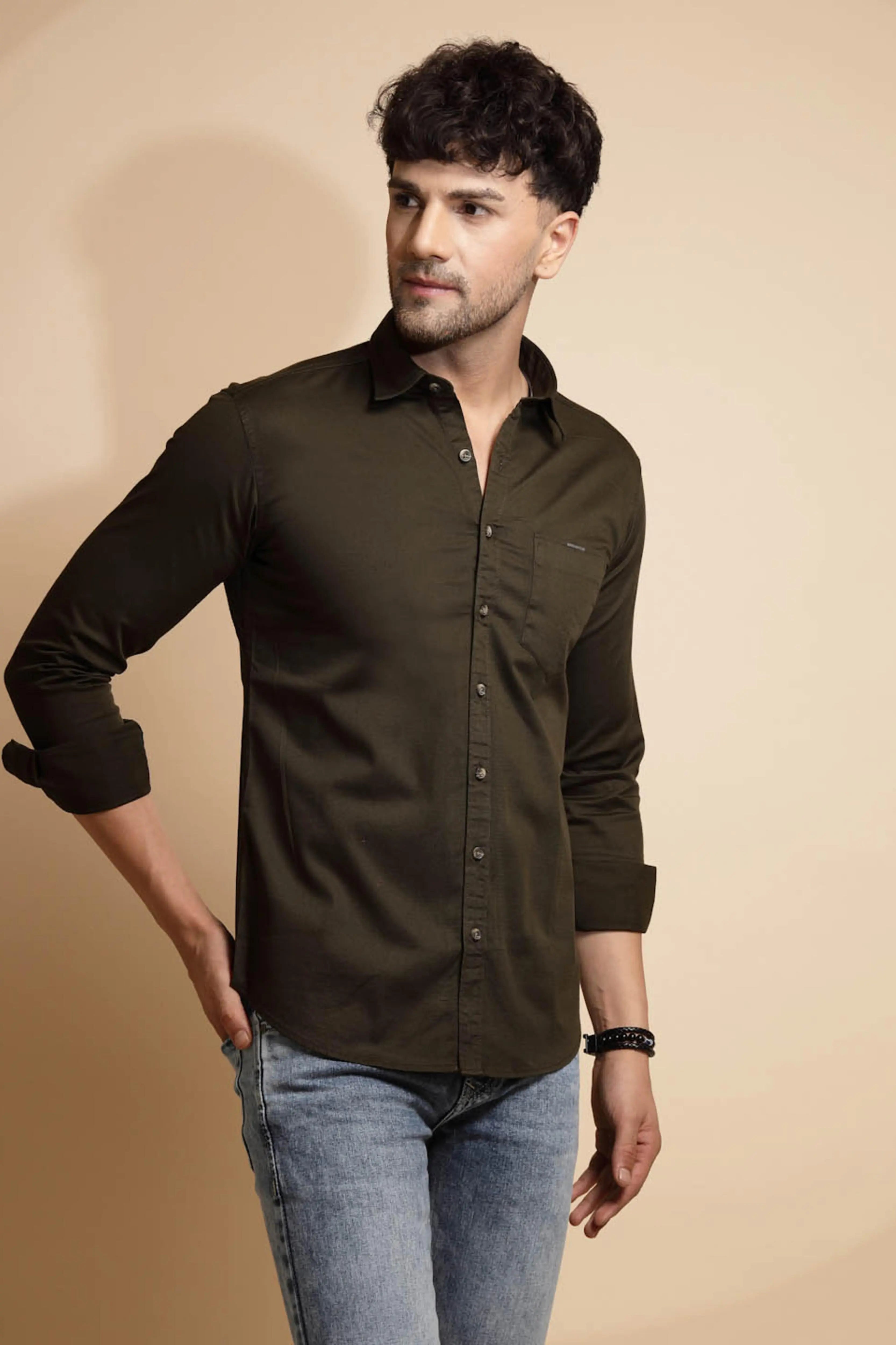 Olive Solid Full Sleeve Collared Neck Cotton Blend Shirt - Global Republic