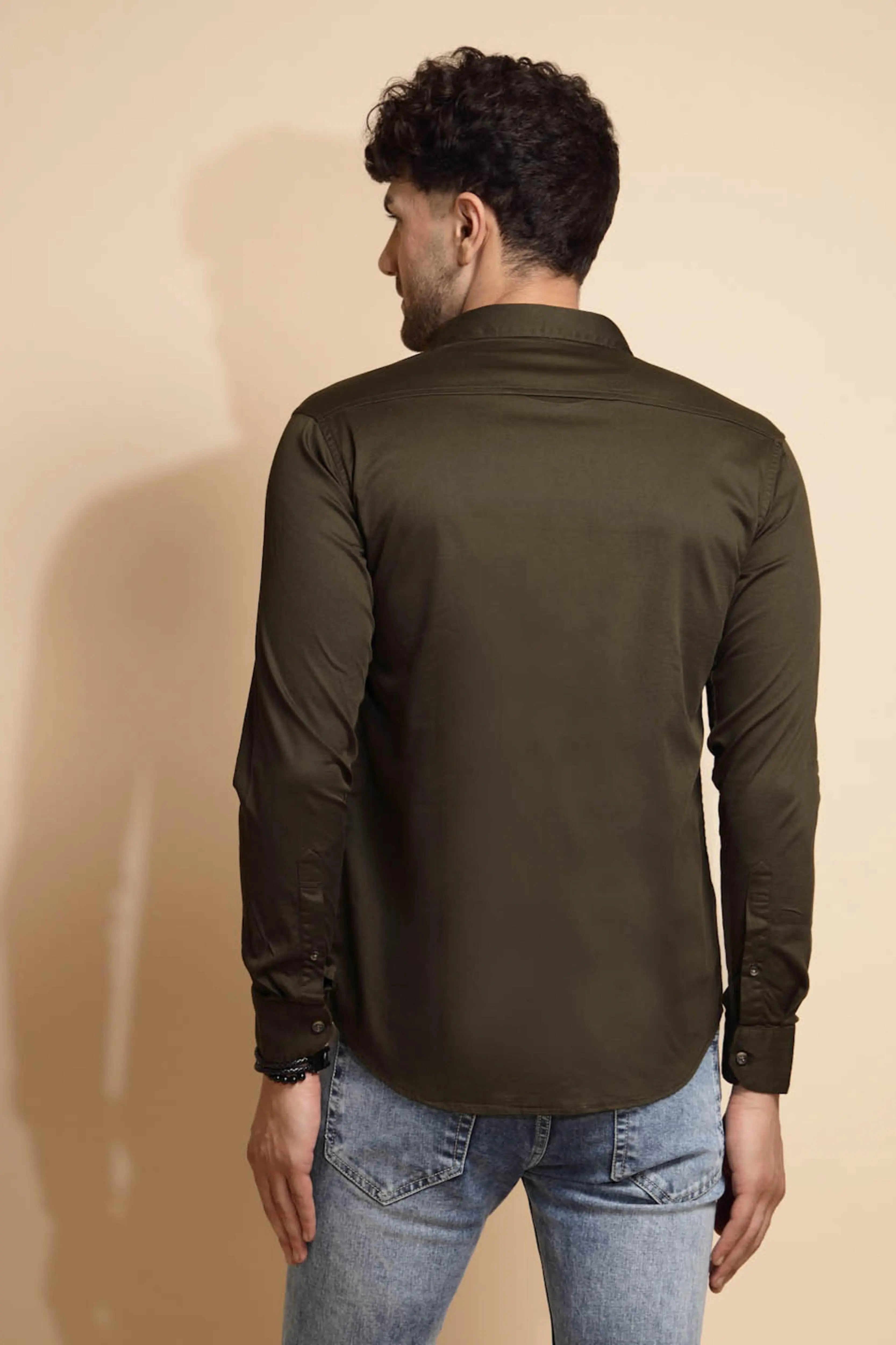 Olive Solid Full Sleeve Collared Neck Cotton Blend Shirt - Global Republic