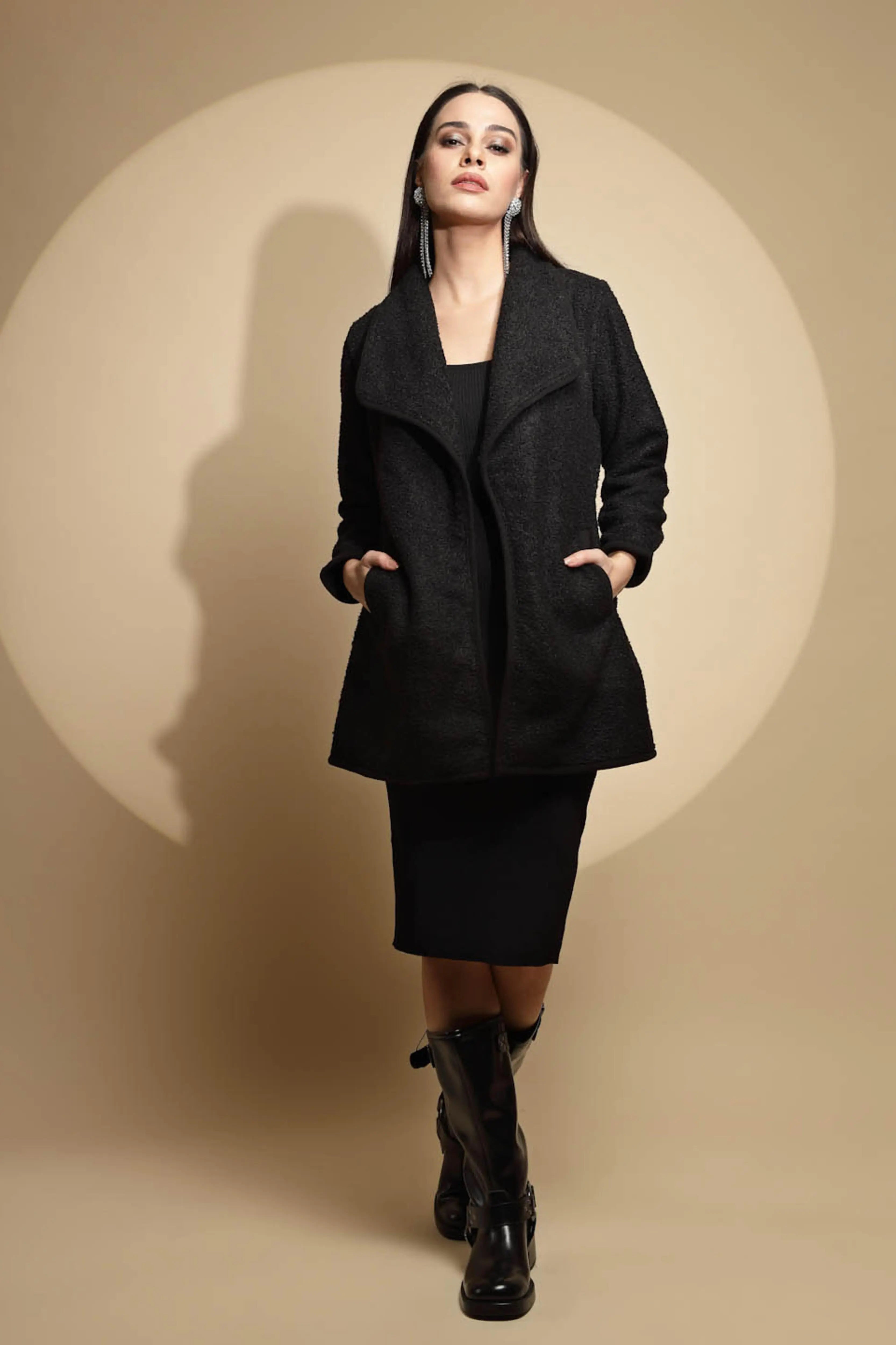Black Solid Full Sleeve Collar Neck Knitted Winter Shrug - Global Republic