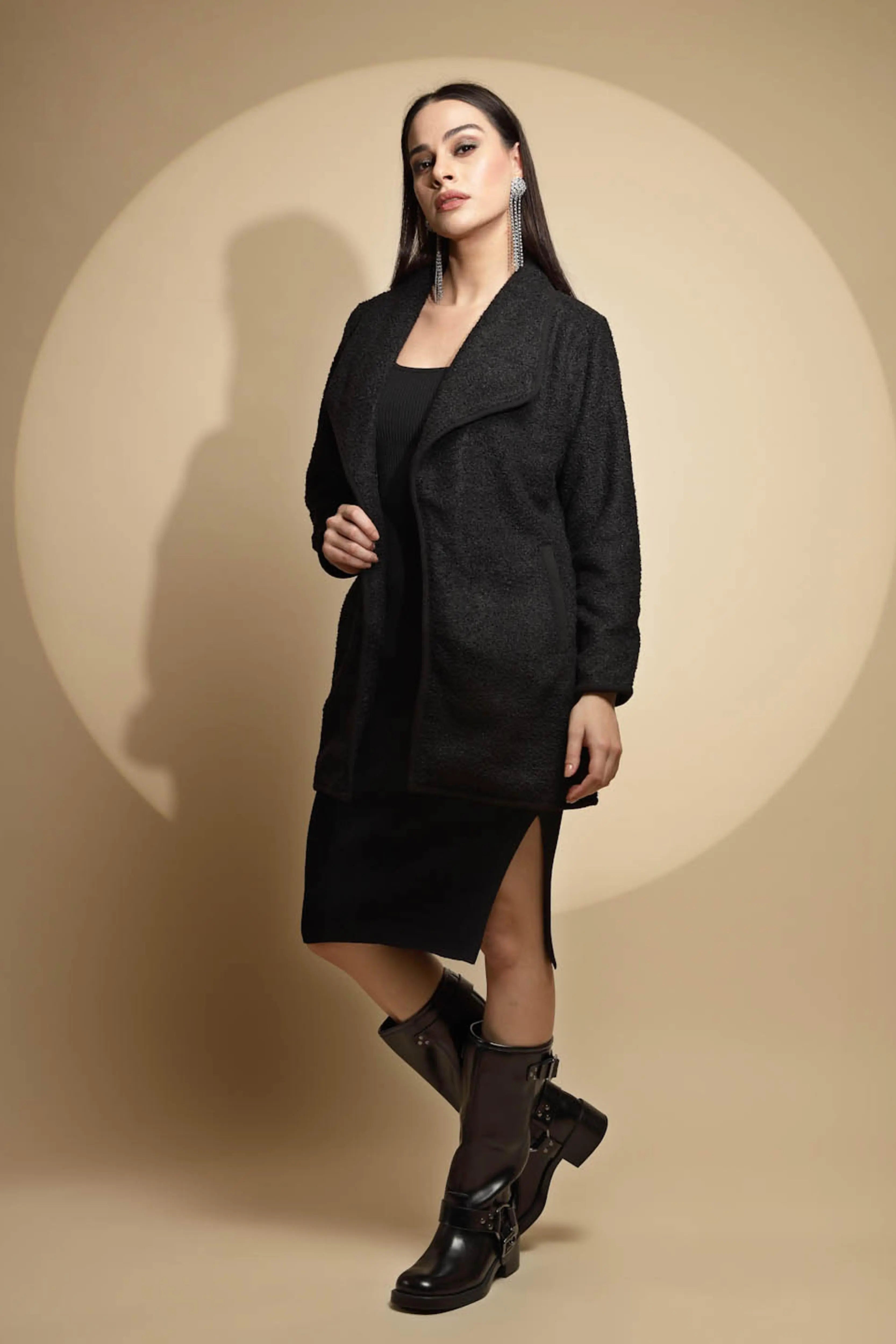 Black Solid Full Sleeve Collar Neck Knitted Winter Shrug - Global Republic