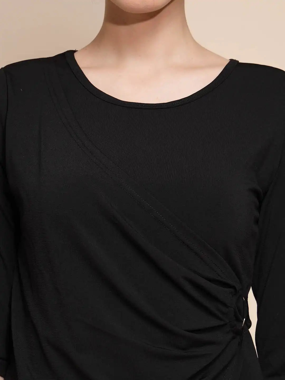 Women Three Quarter Sleeve Round Neck Knit Top