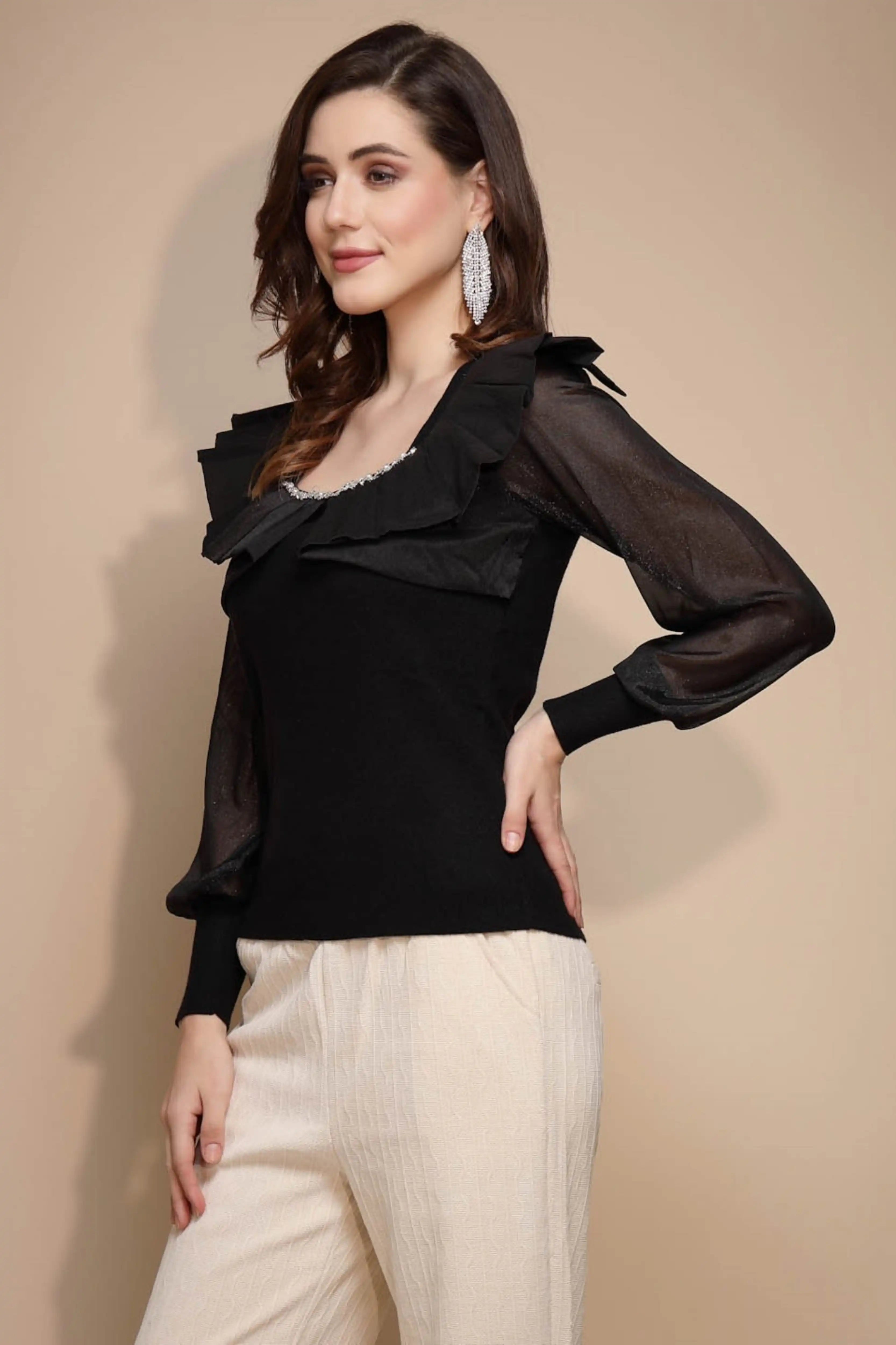 Black Round Neck Acrylic Pullover