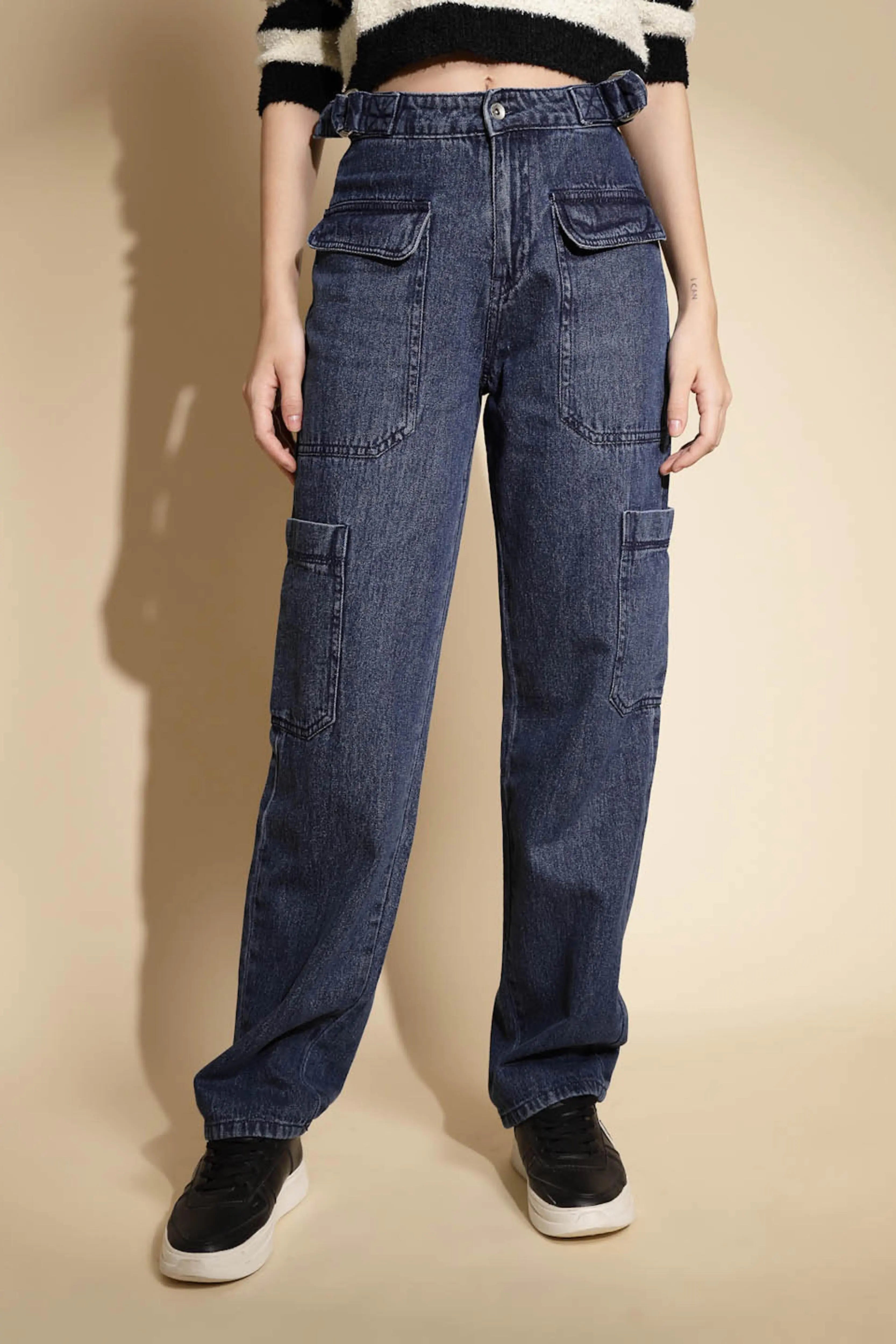 Blue Solid Relaxed fit High Rise jeans - Global Republic
