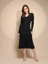 Women's Solid V-Neck Black Dress