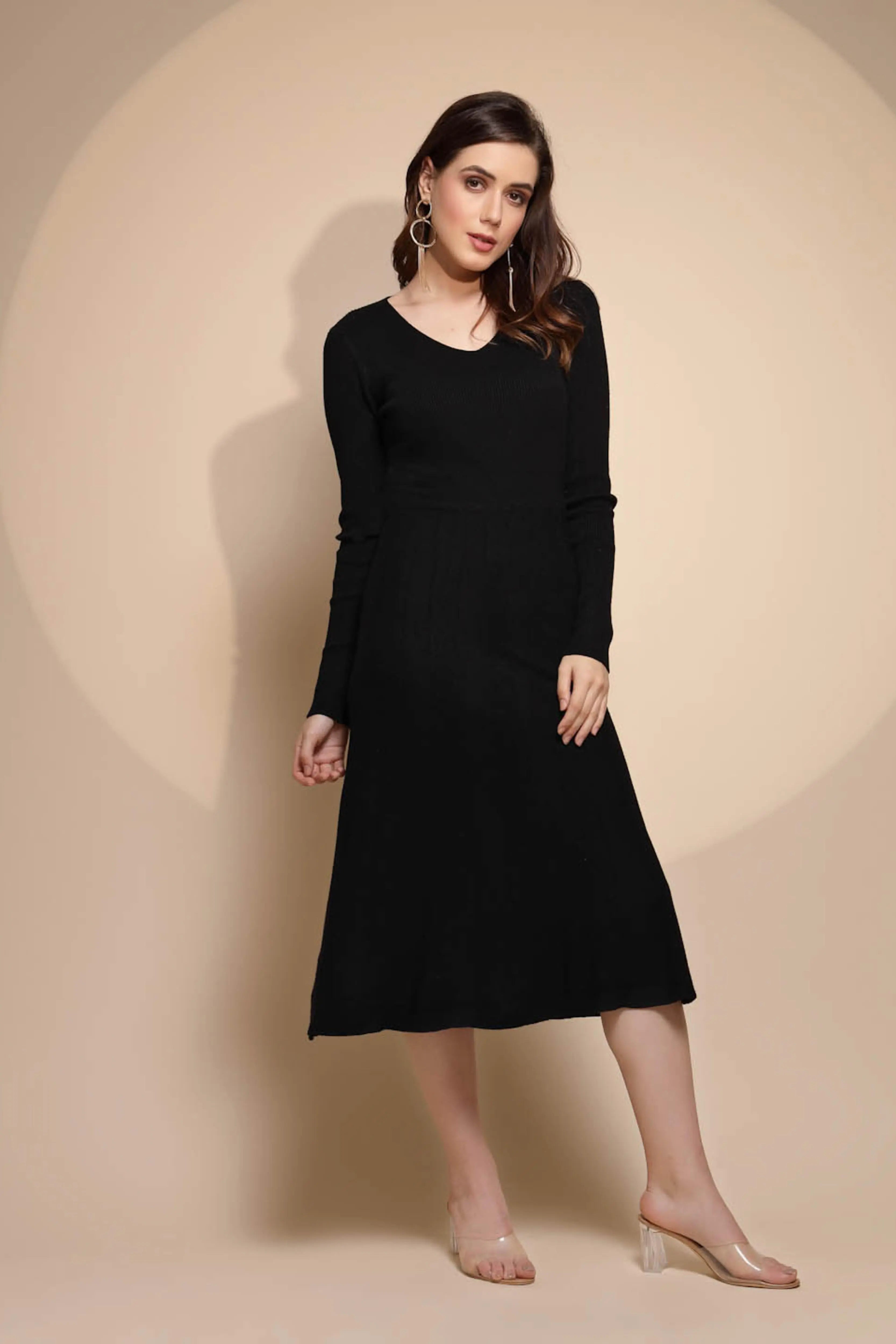 Women V-Neck Black Solid Knitted Long Dress - Global Republic