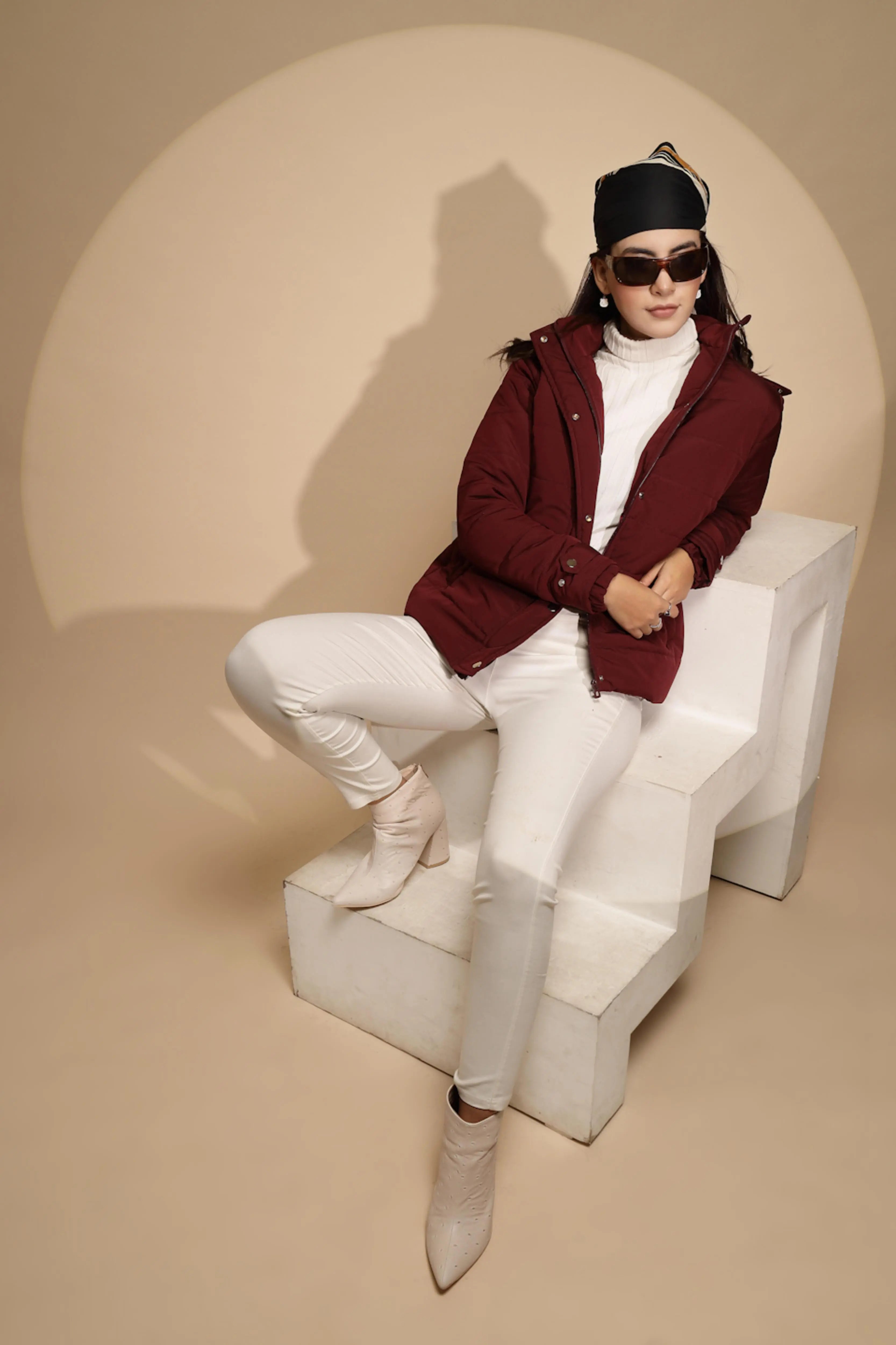 Maroon Solid Full Sleeve Regular fit Hooded Jacket - Global Republic