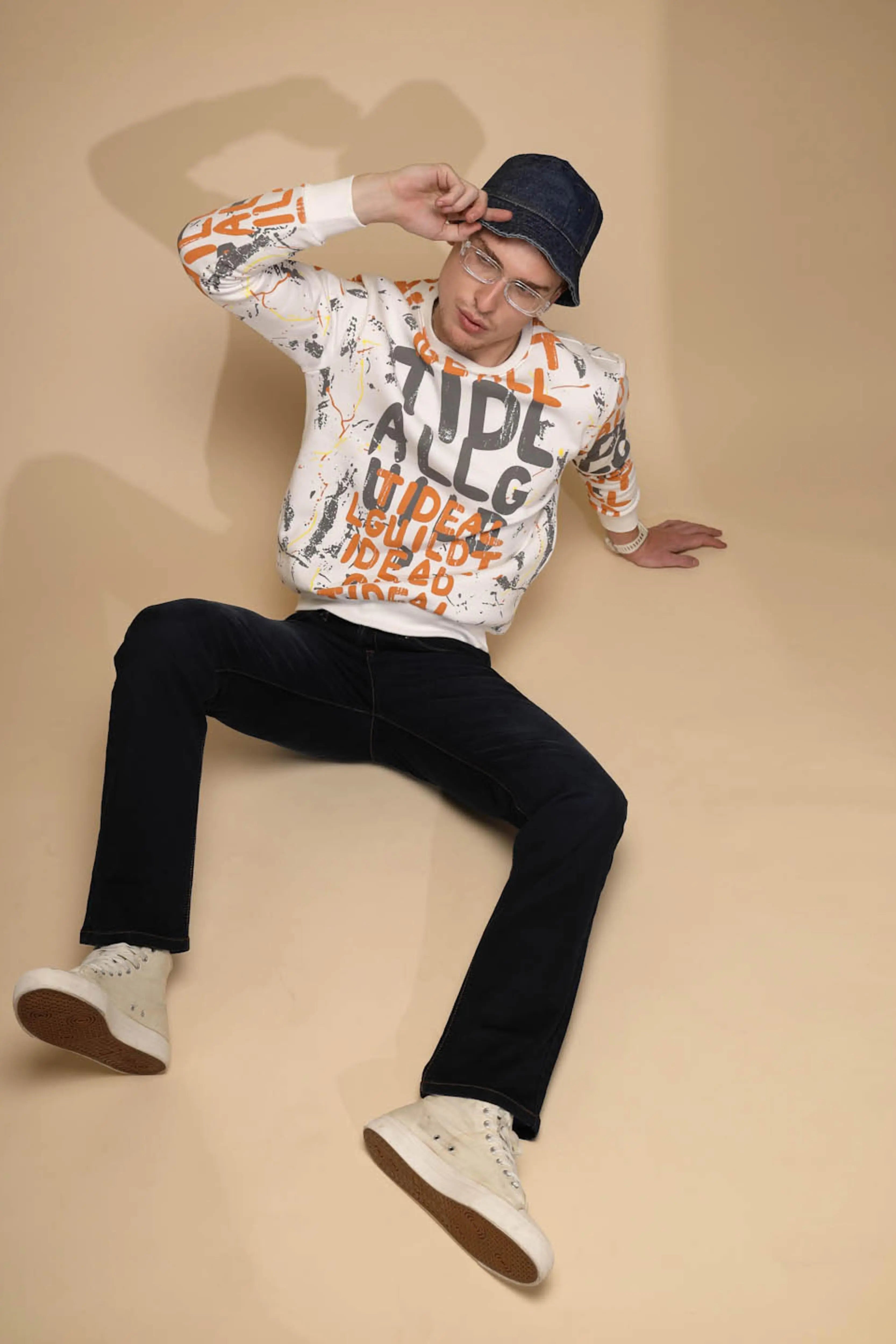 Off White Abstract Print Full Sleeve Round Neck Fleece Sweatshirt - Global Republic
