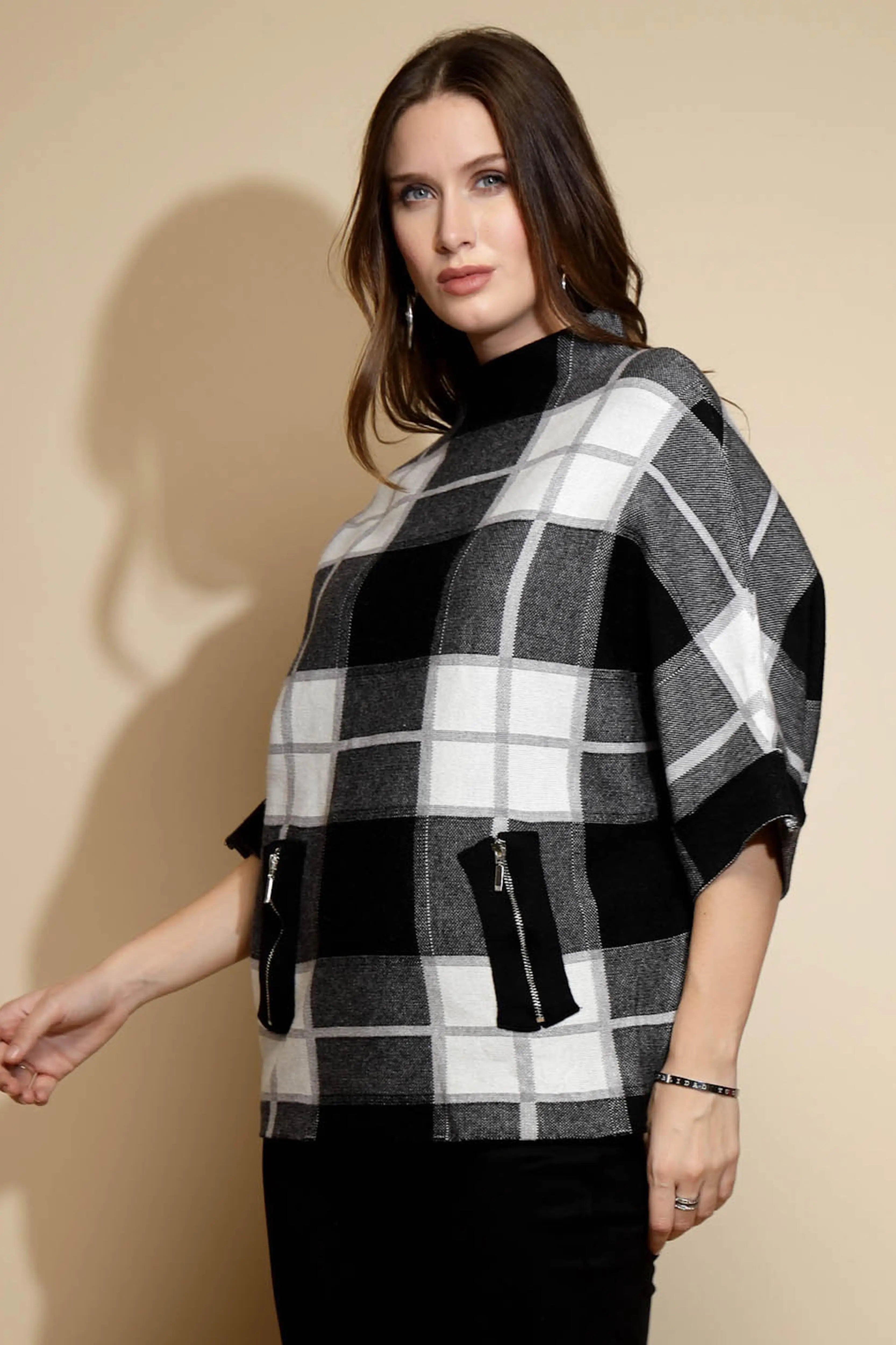 Monochrome Check Acrylic Pullover - Global Republic
