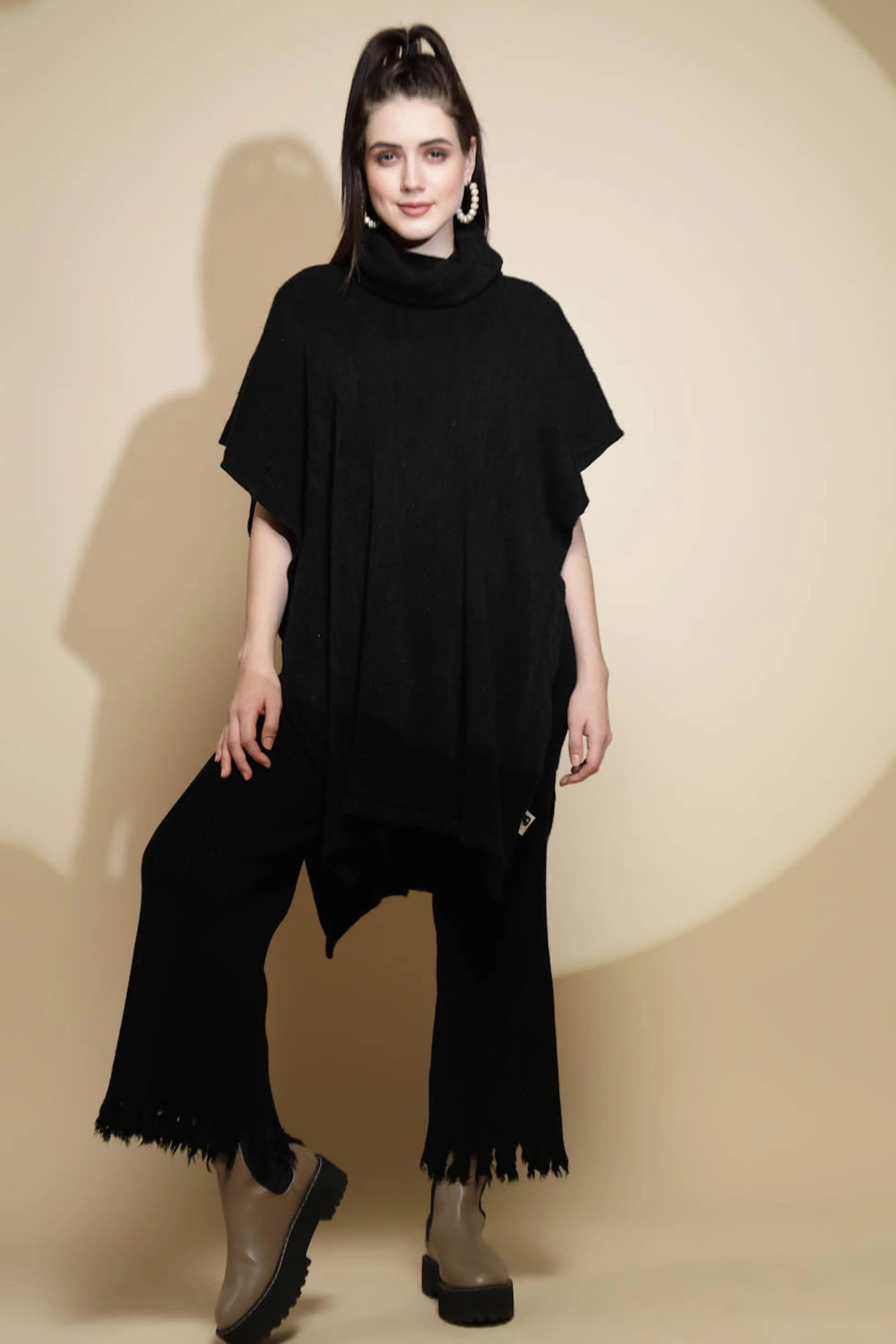 Black Solid Acrylic Poncho - Global Republic