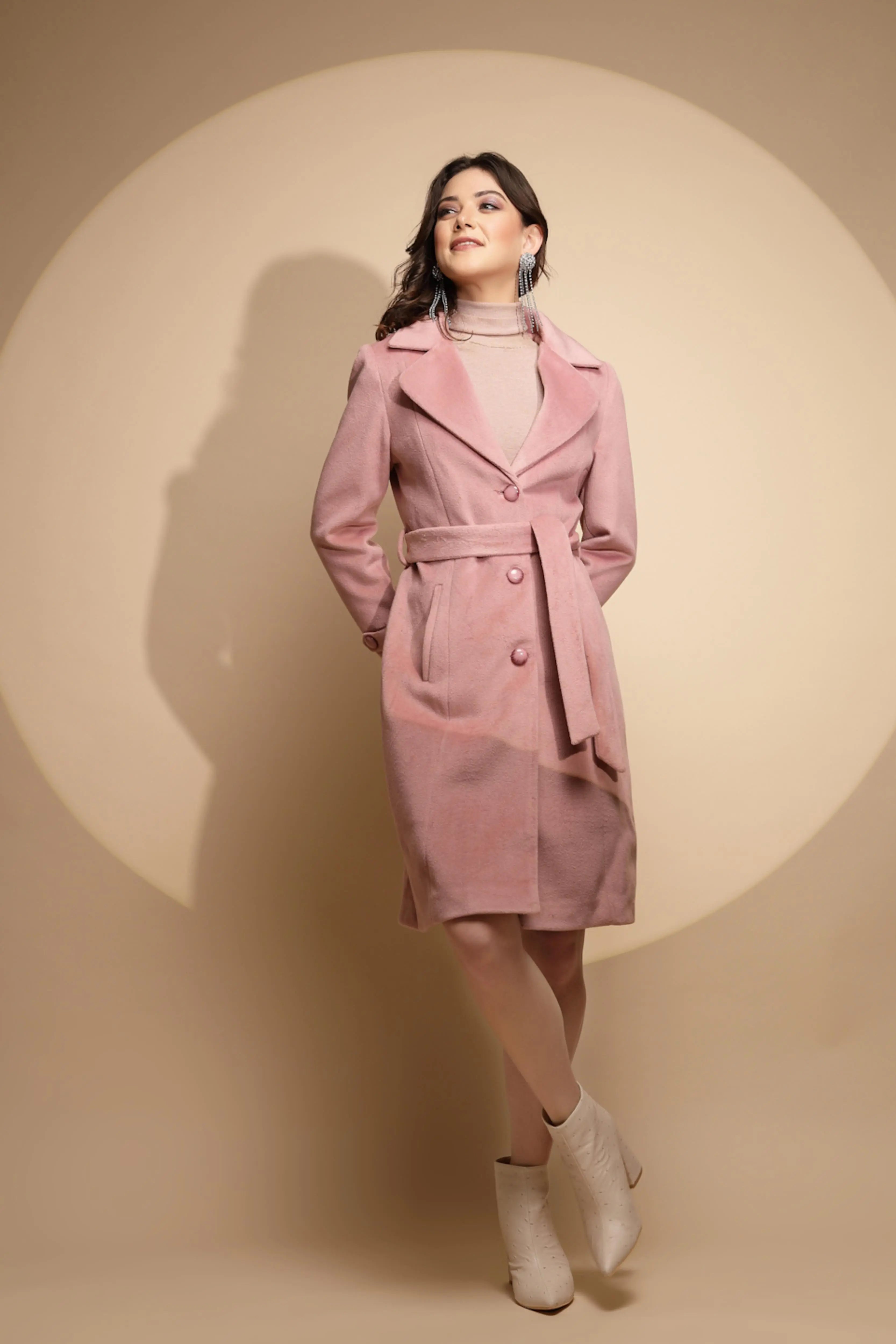 Women Dusty Pink Solid Collared Neck Full Sleeve Woolen