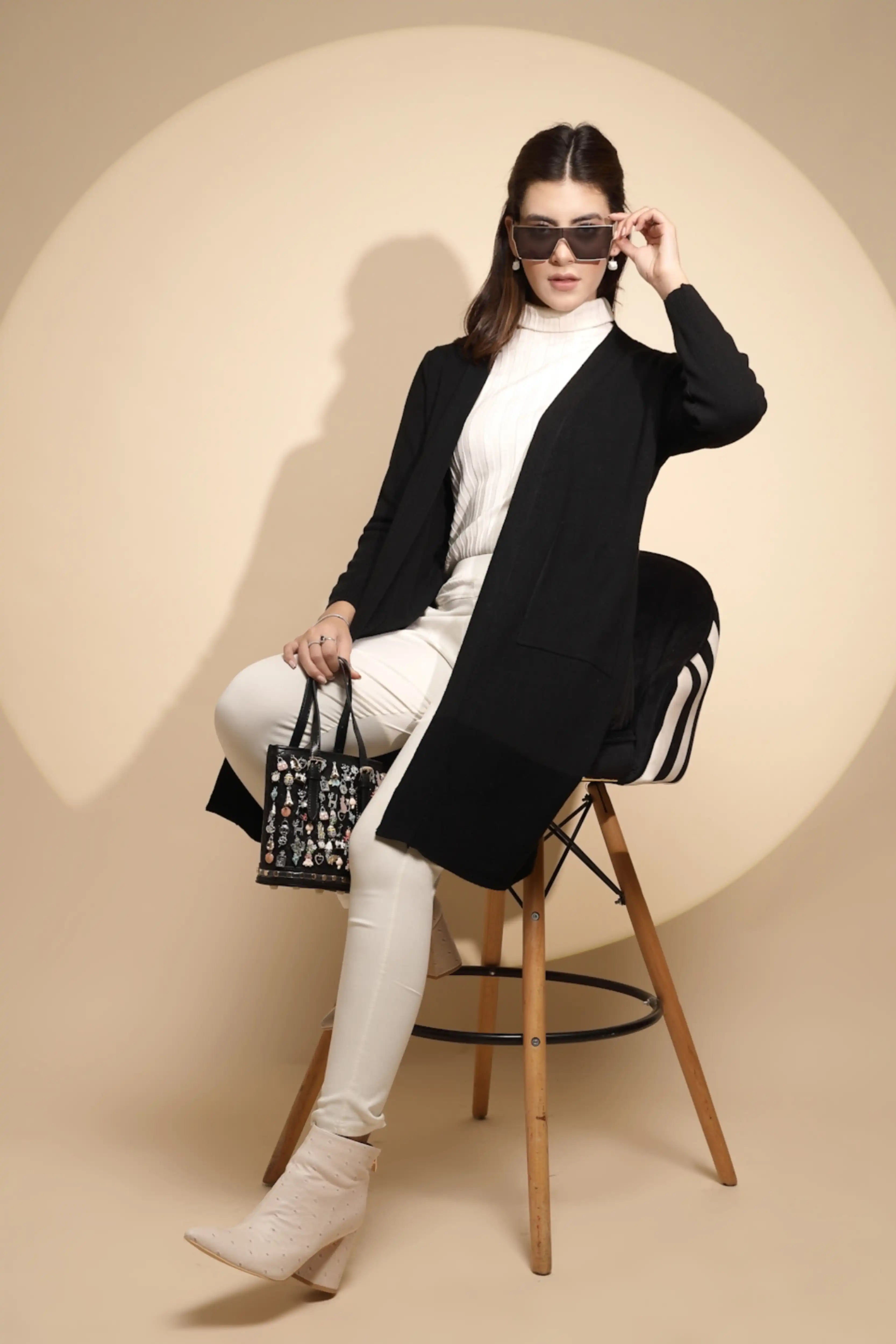 Black Long Winter Shrug